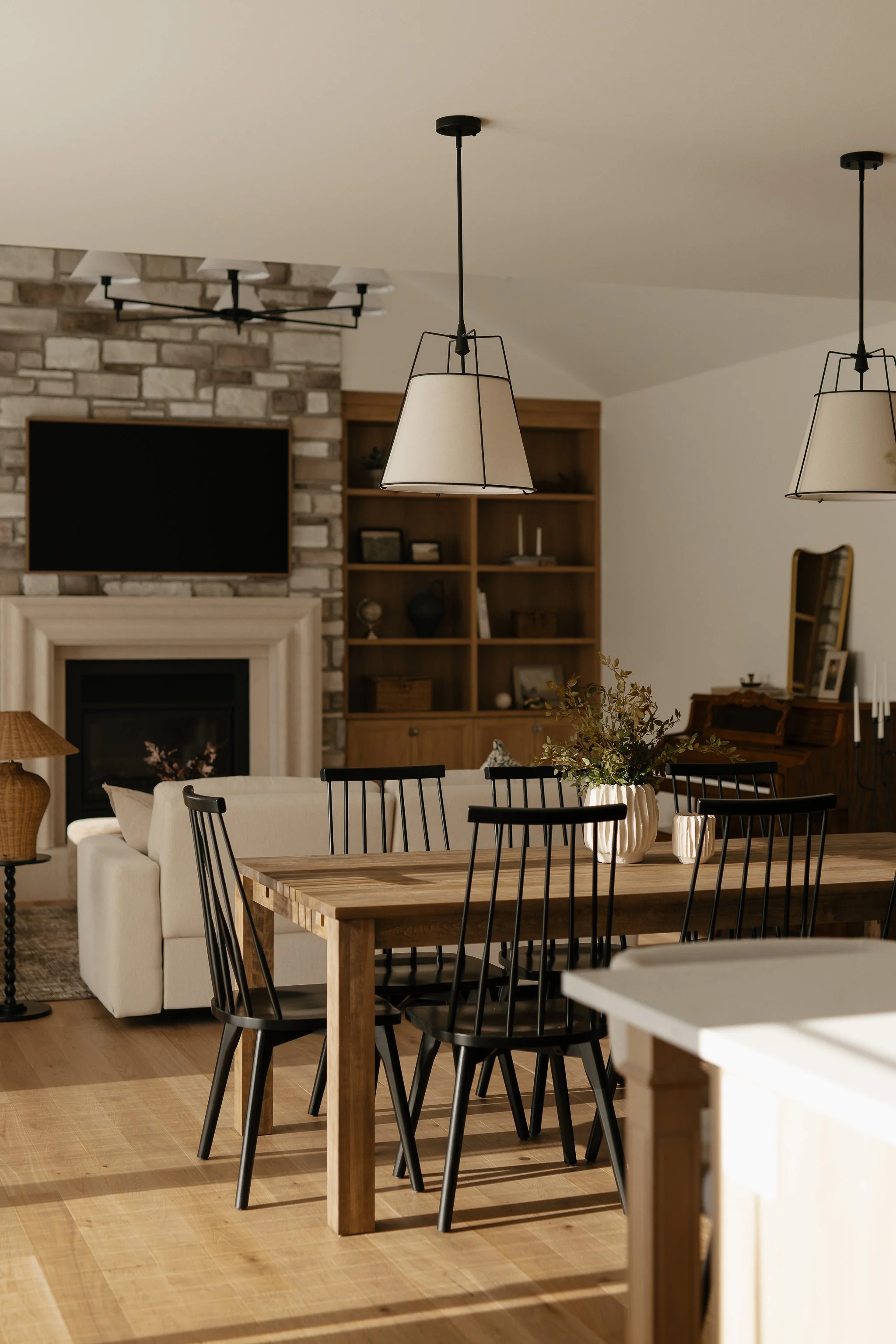 M ton intérieur - construction neuve - salle à manger - foyer - salon.JPG