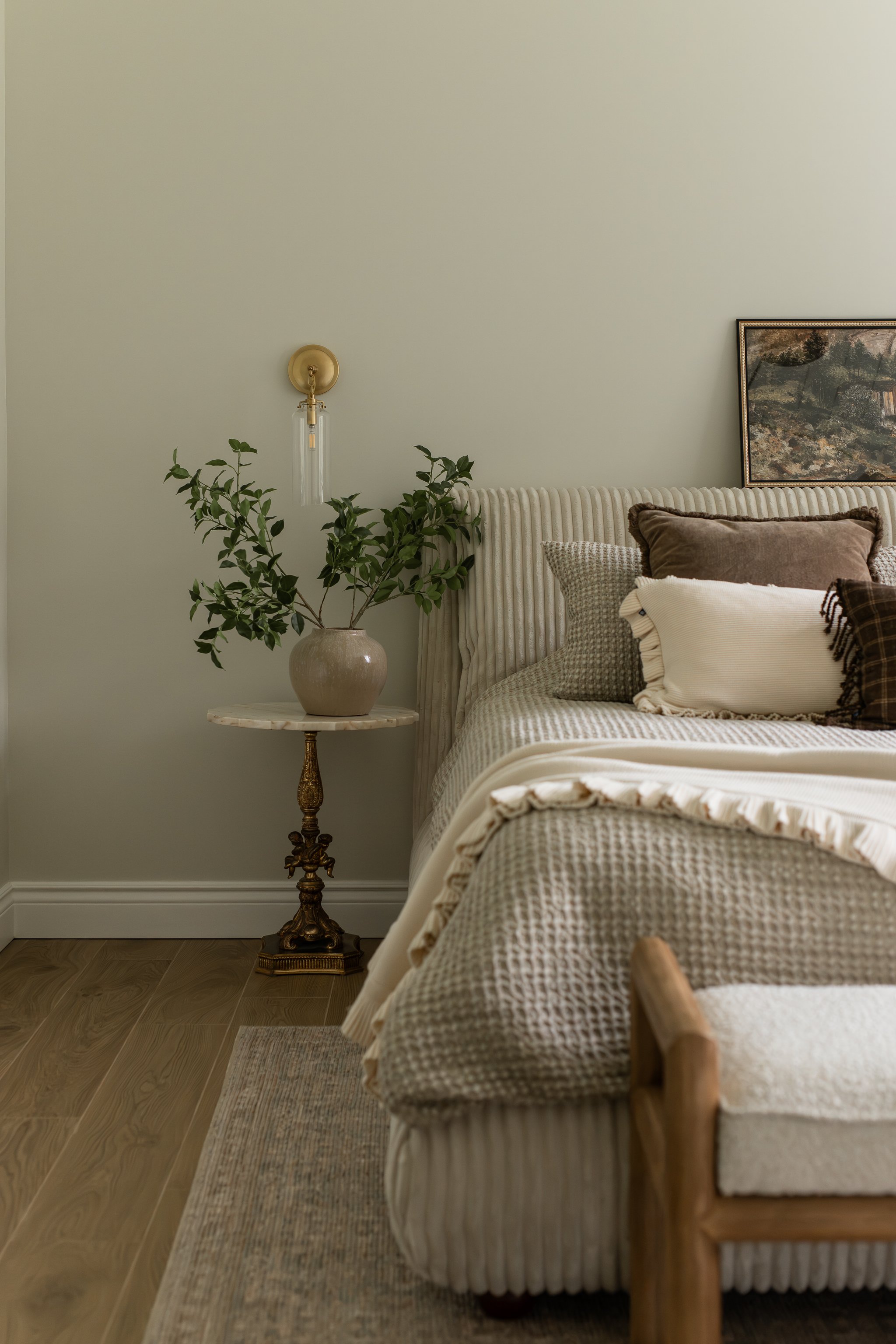 M ton intérieur-chambre-design-lacdespiles.JPG