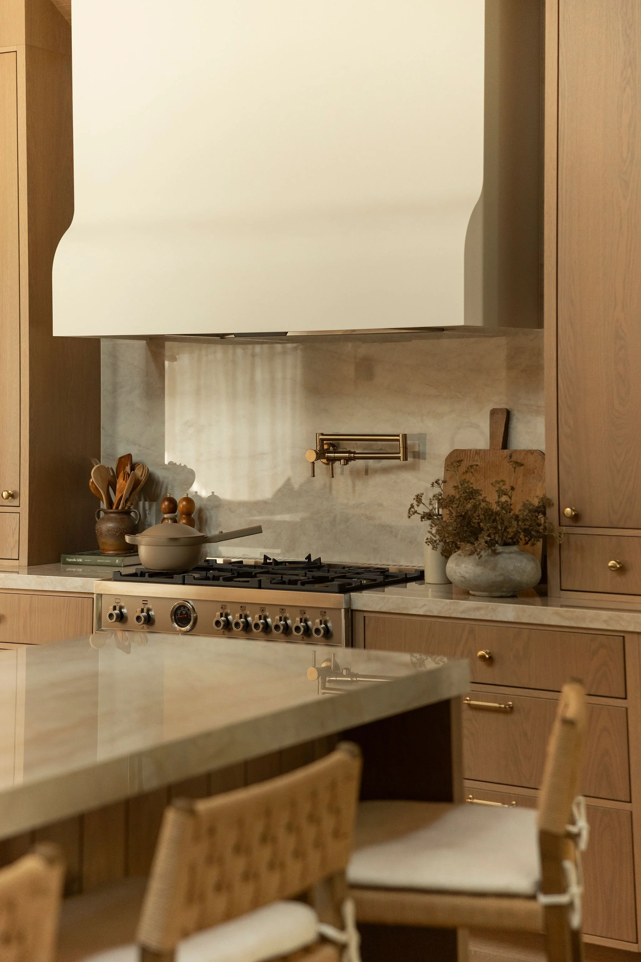 M ton intérieur-cuisine-hotte-Noemy Petit.jpg
