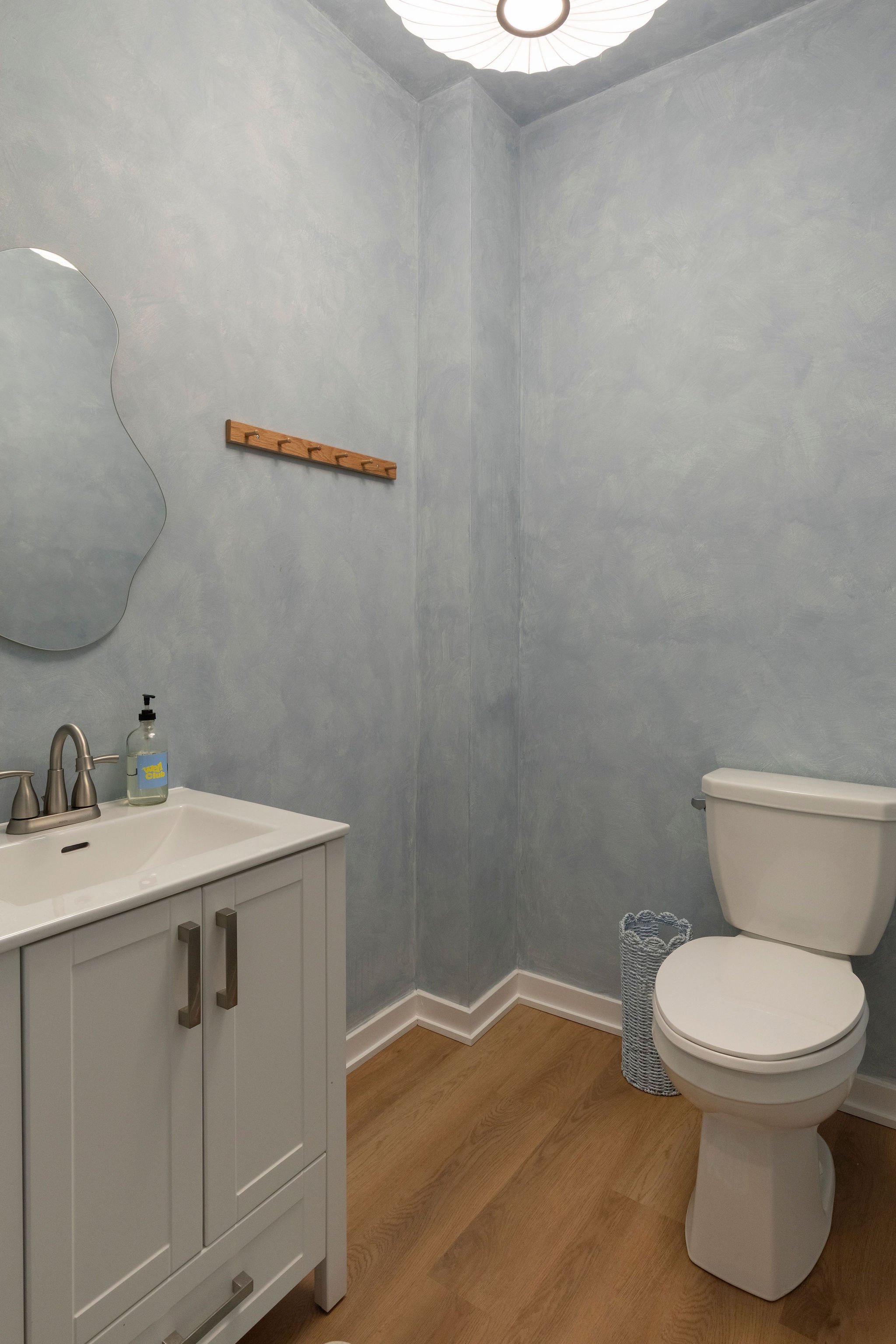 M ton intérieur-Well Club-pilates-reformer-sol-salle d'eau.jpg