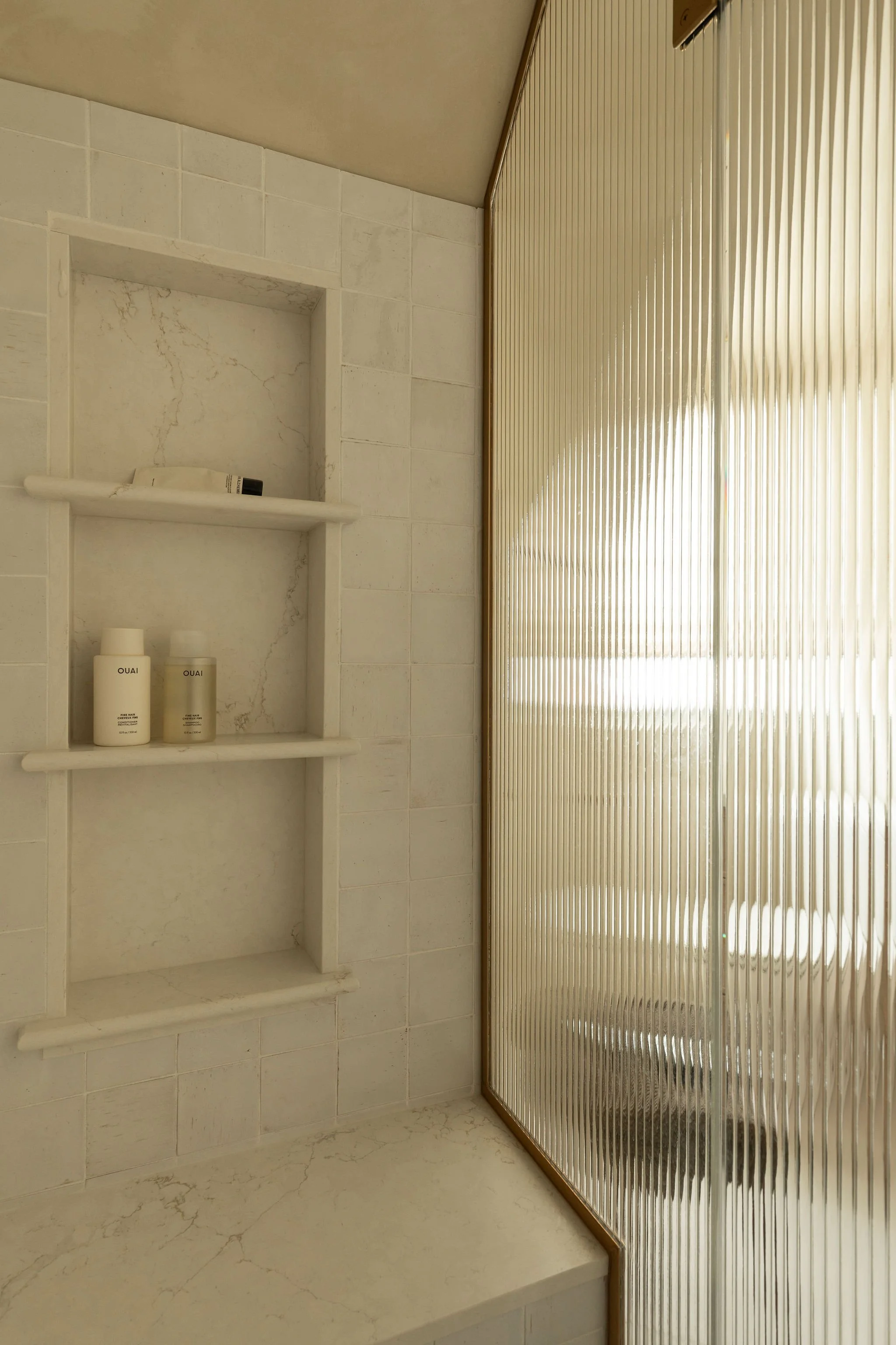 M ton intérieur - douche - rénovation - flutée - robinetterie.jpg