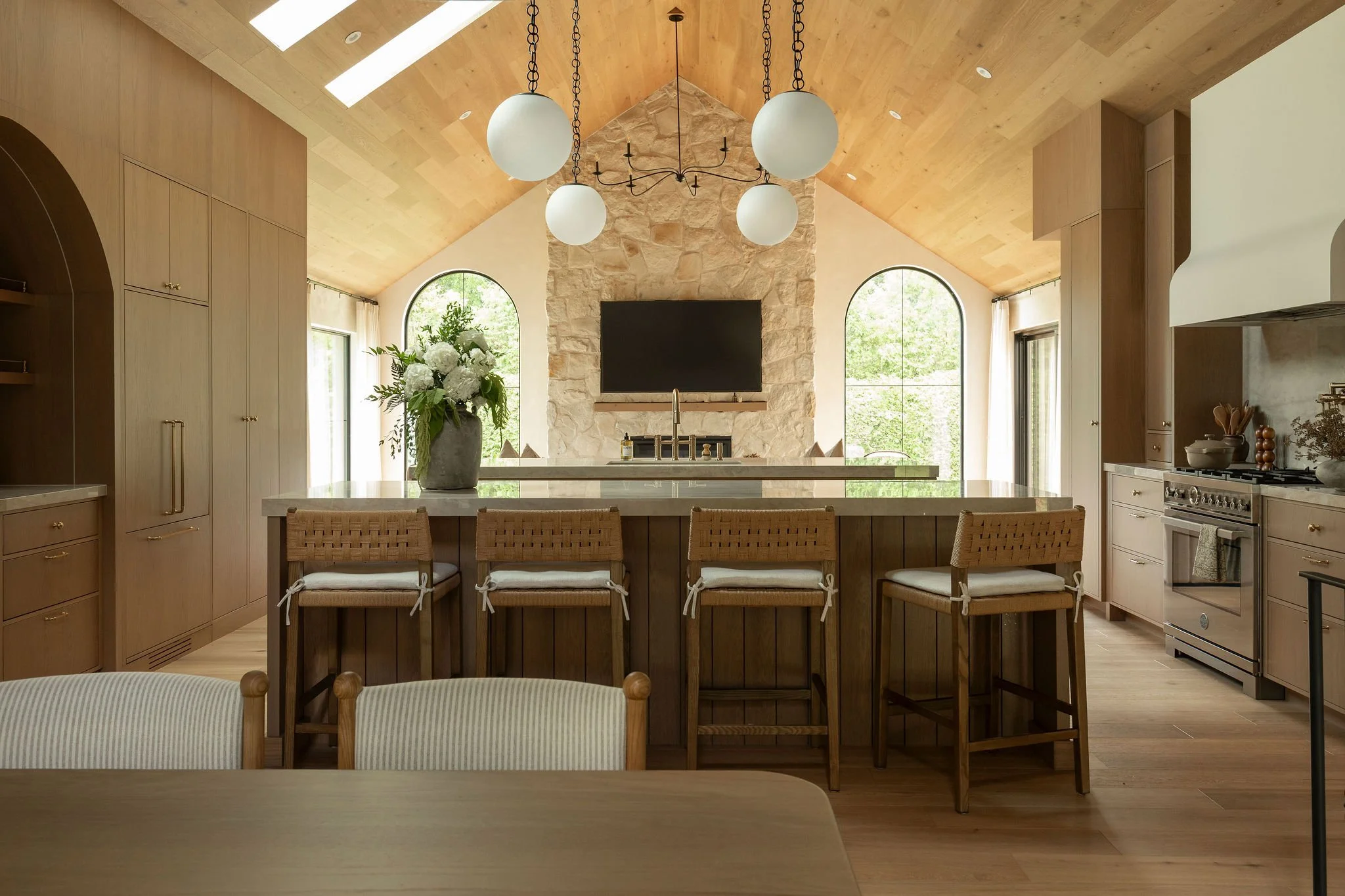 M ton intérieur-cuisine-salon-salleàmanger-aire ouverte.jpg