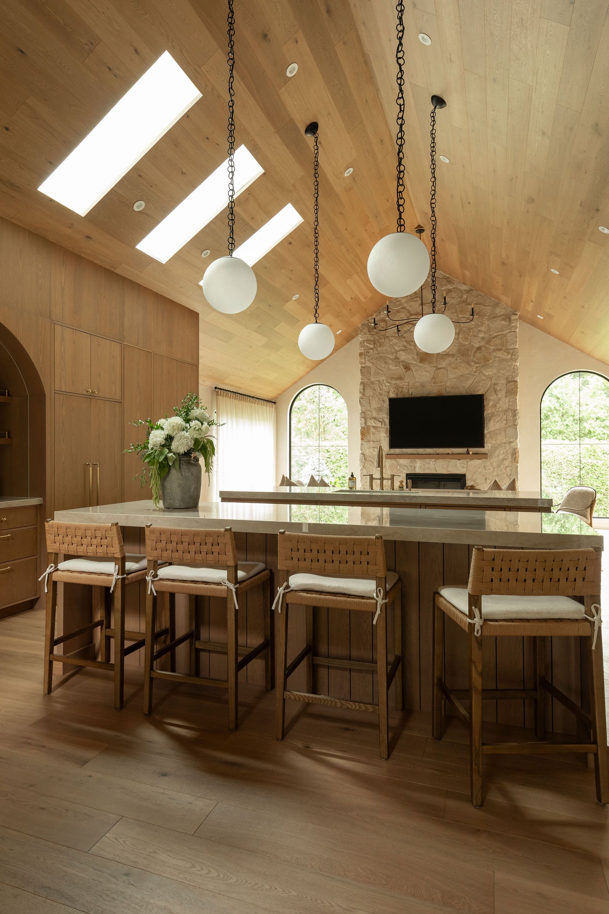 Cuisine-M ton intérieur-ilot-luminaires.jpg