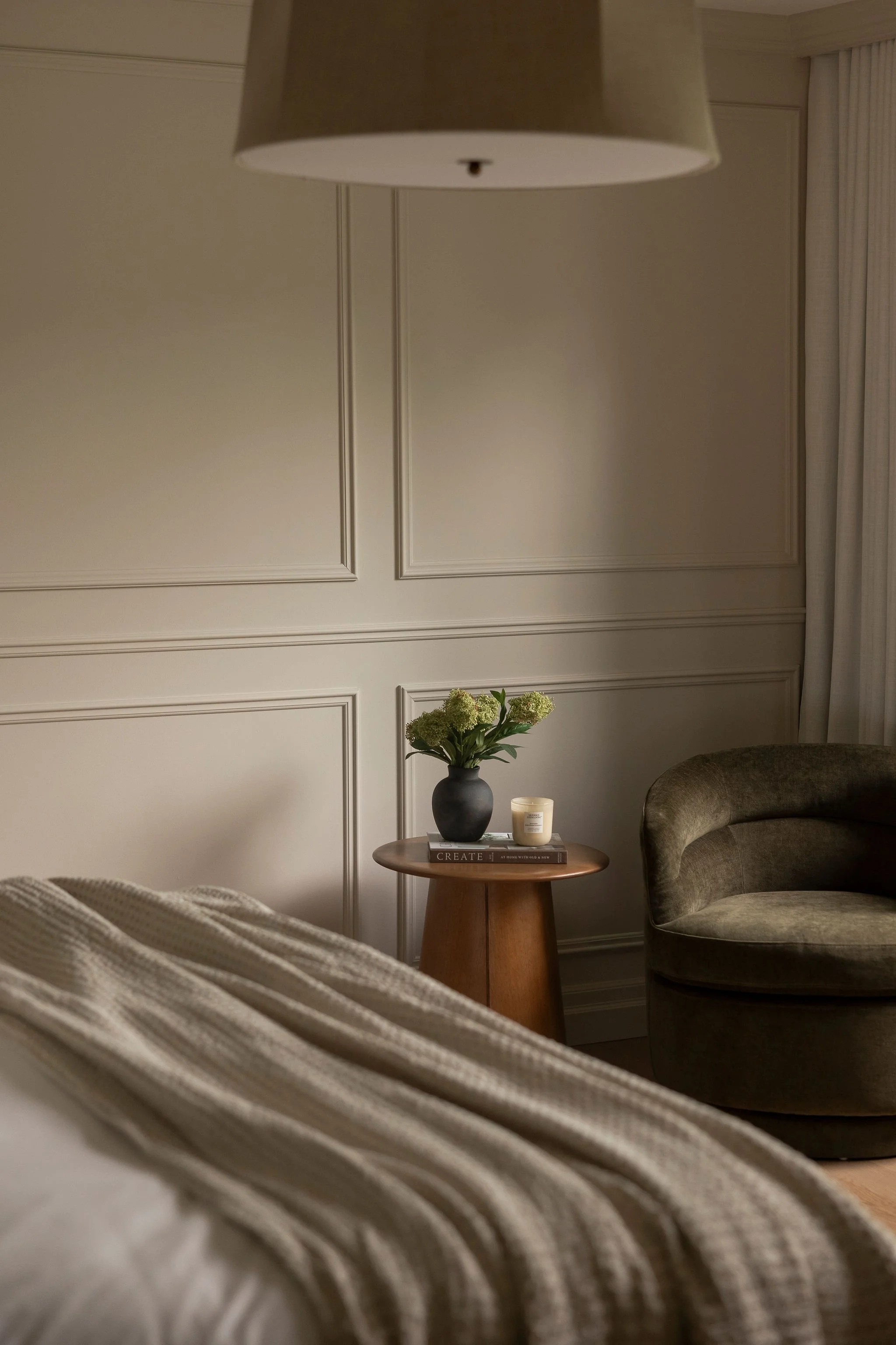 Mtonintérieur-Rénovation-Chambre-Frontenac-Moulures.jpg