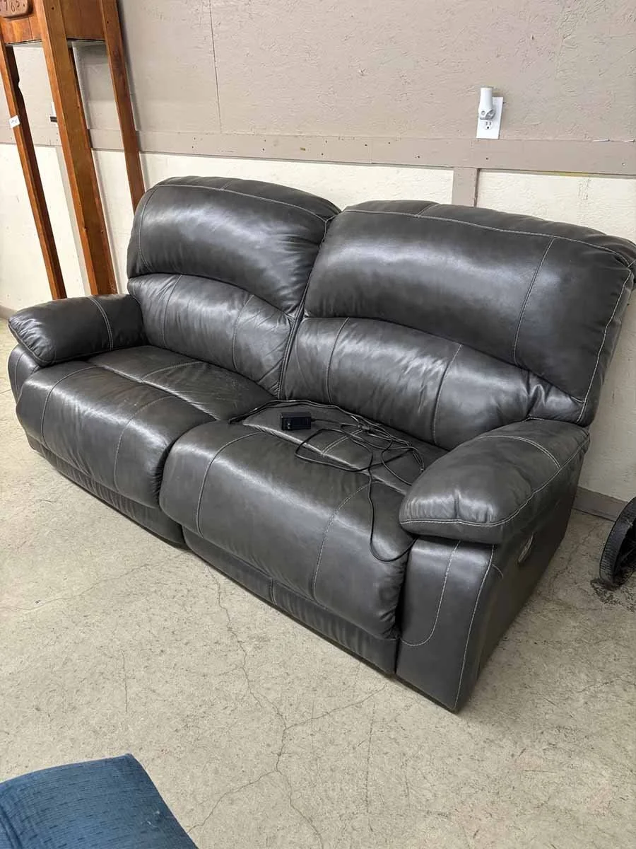 Auction: Fri, Sep 26-5:30pm