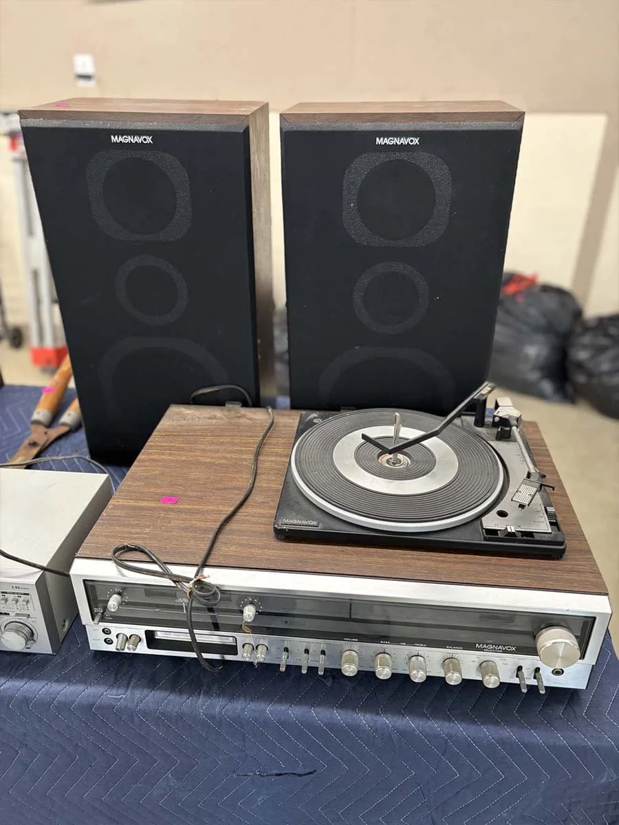  Stereo-record player 