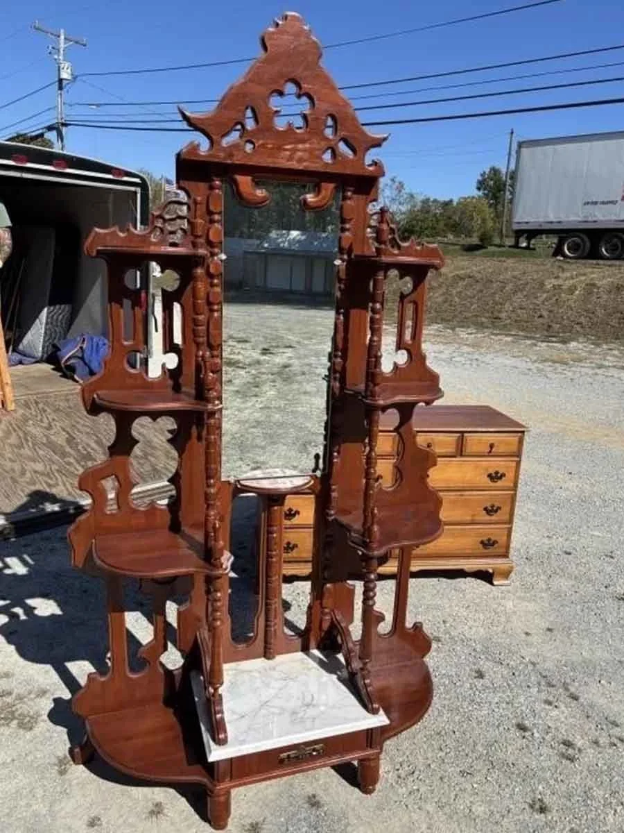  antiques 