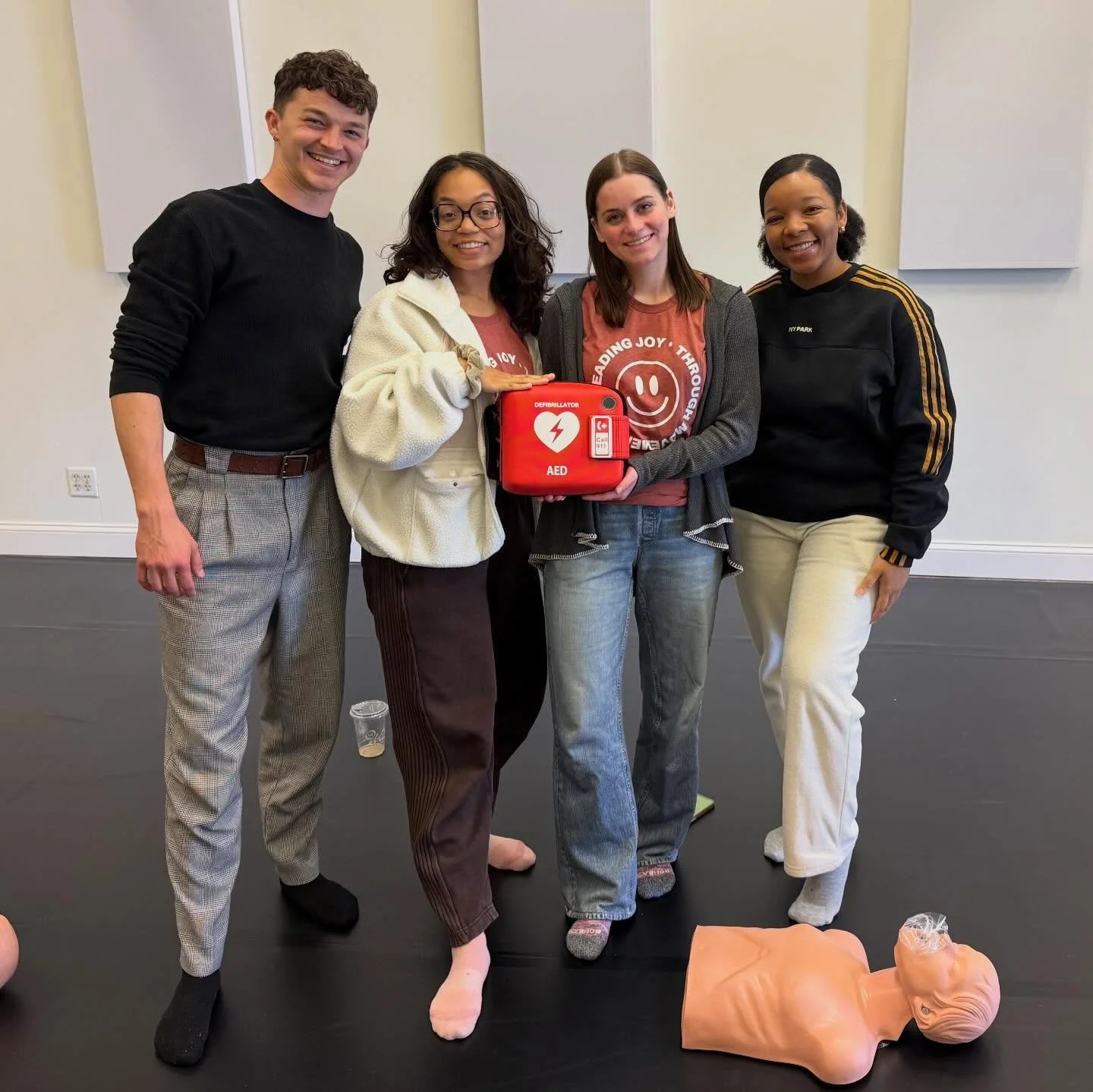 Thank you @huddleforhearts powered by the @peytonwalkerfoundation for generously donating an AED to our Bellevue studio! Keeping our students and community safe is our highest priority. We are so grateful to receive this donation, fulfilling a great 