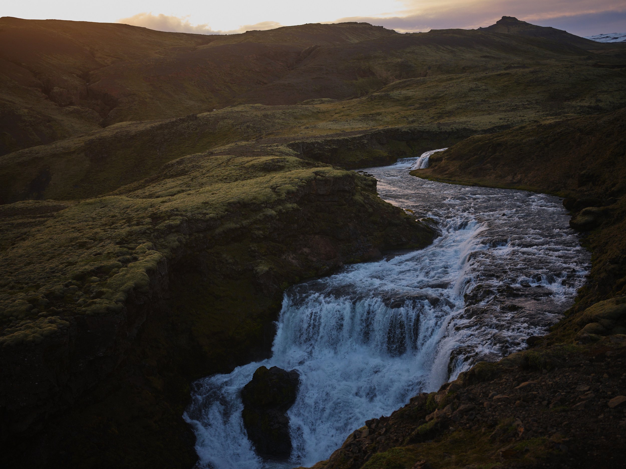 Iceland_05_Skógafoss_Waterfall_261.jpg