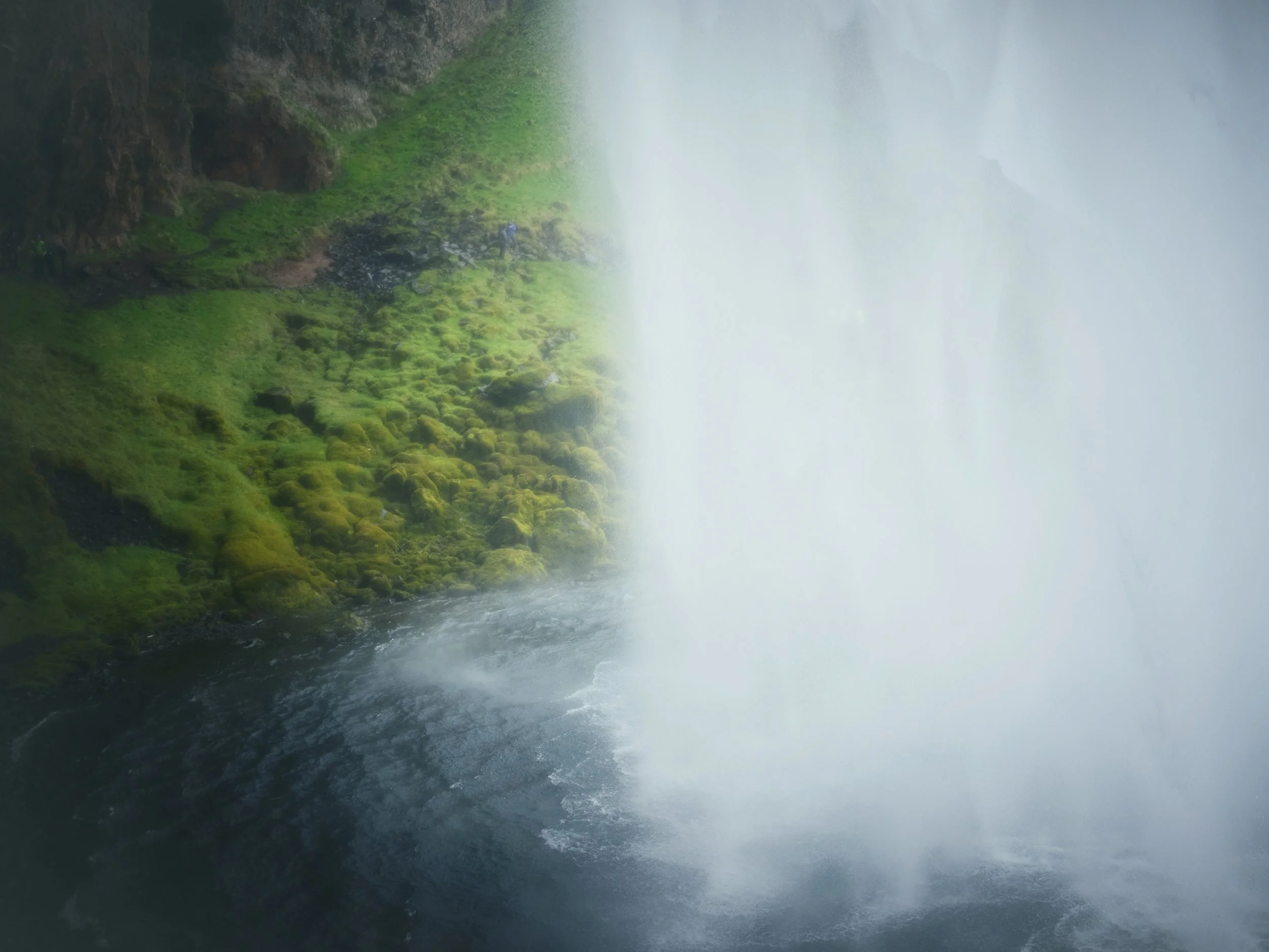 Iceland_03_Seljalandsfoss_141.jpg