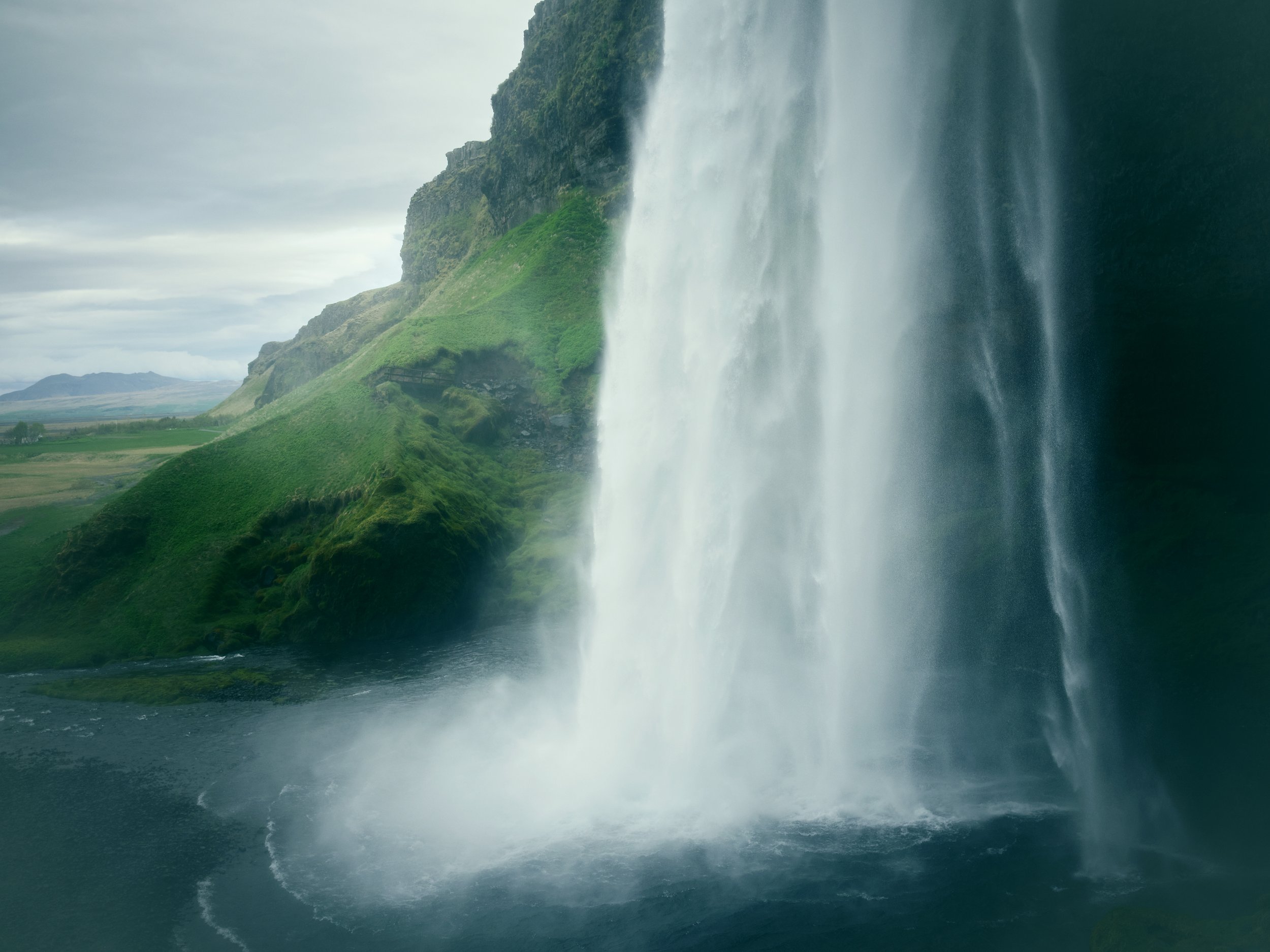 Iceland_03_Seljalandsfoss_055.jpg