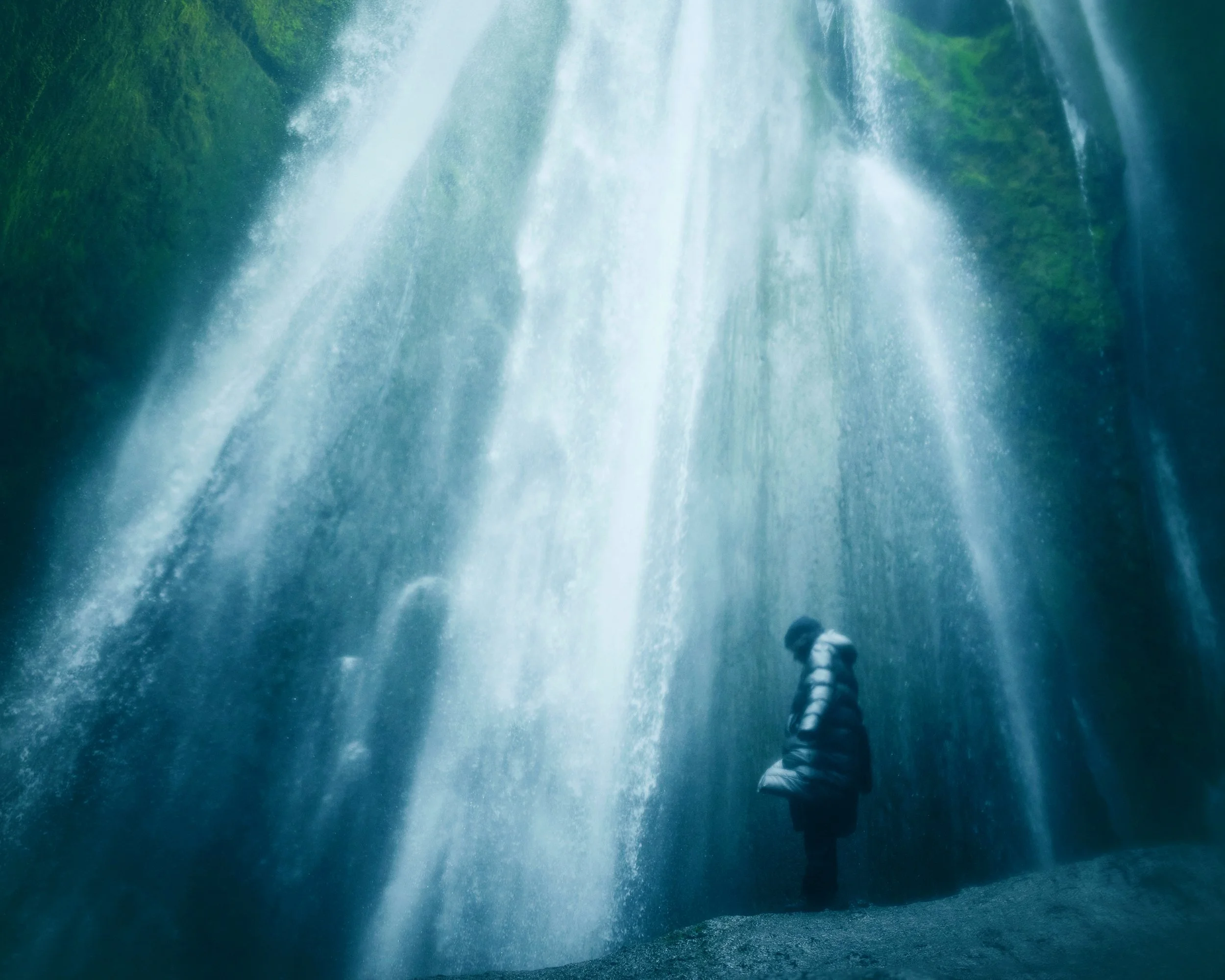 Iceland_03_Seljalandsfoss_366Pw_MatthewCylinder.jpg