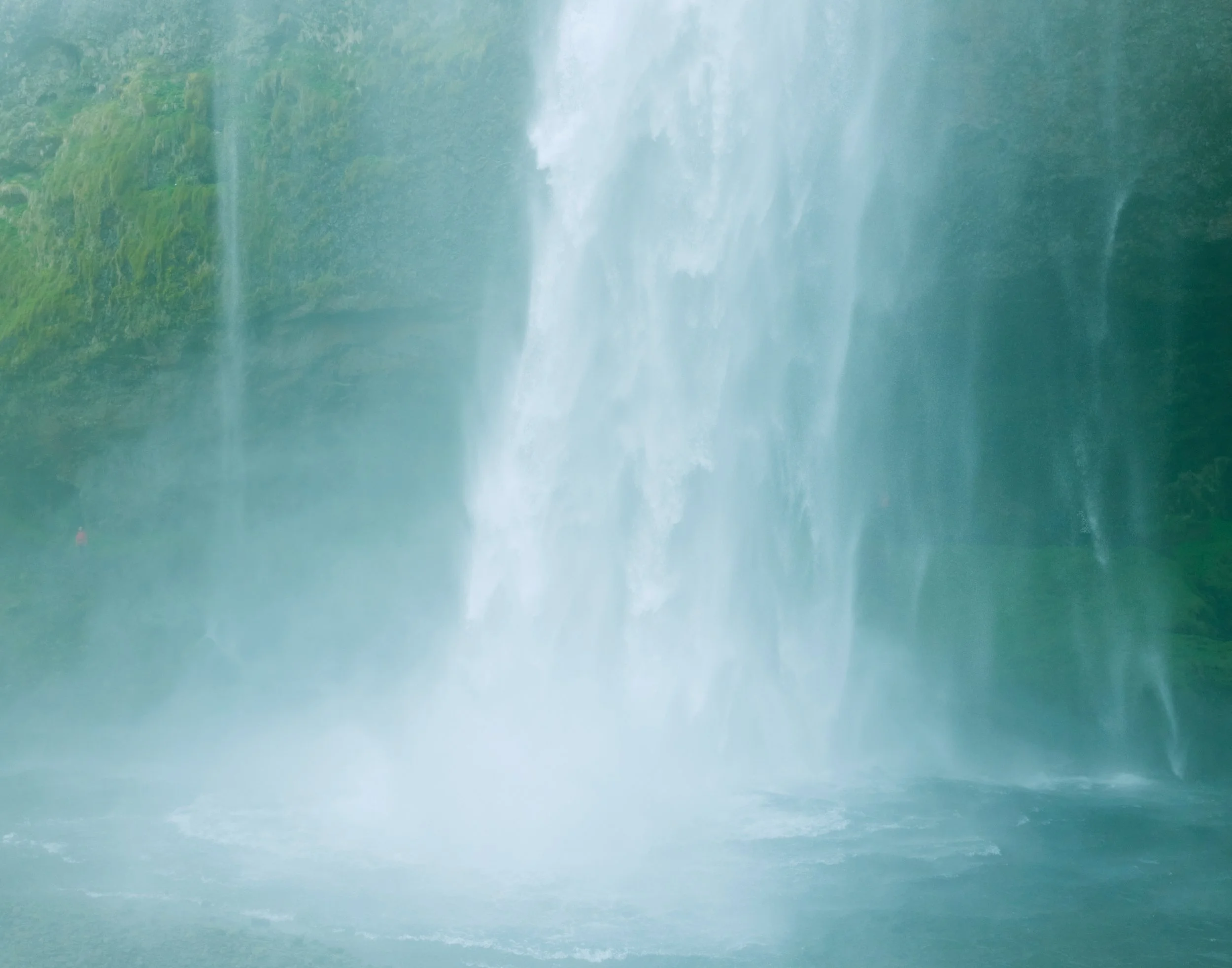 Iceland_03_Seljalandsfoss_039.jpg