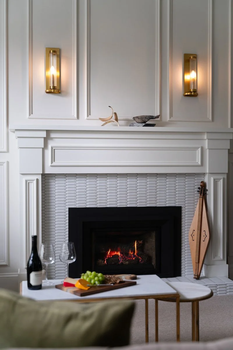 Finch Res for The Curtain Call - 002.jpg