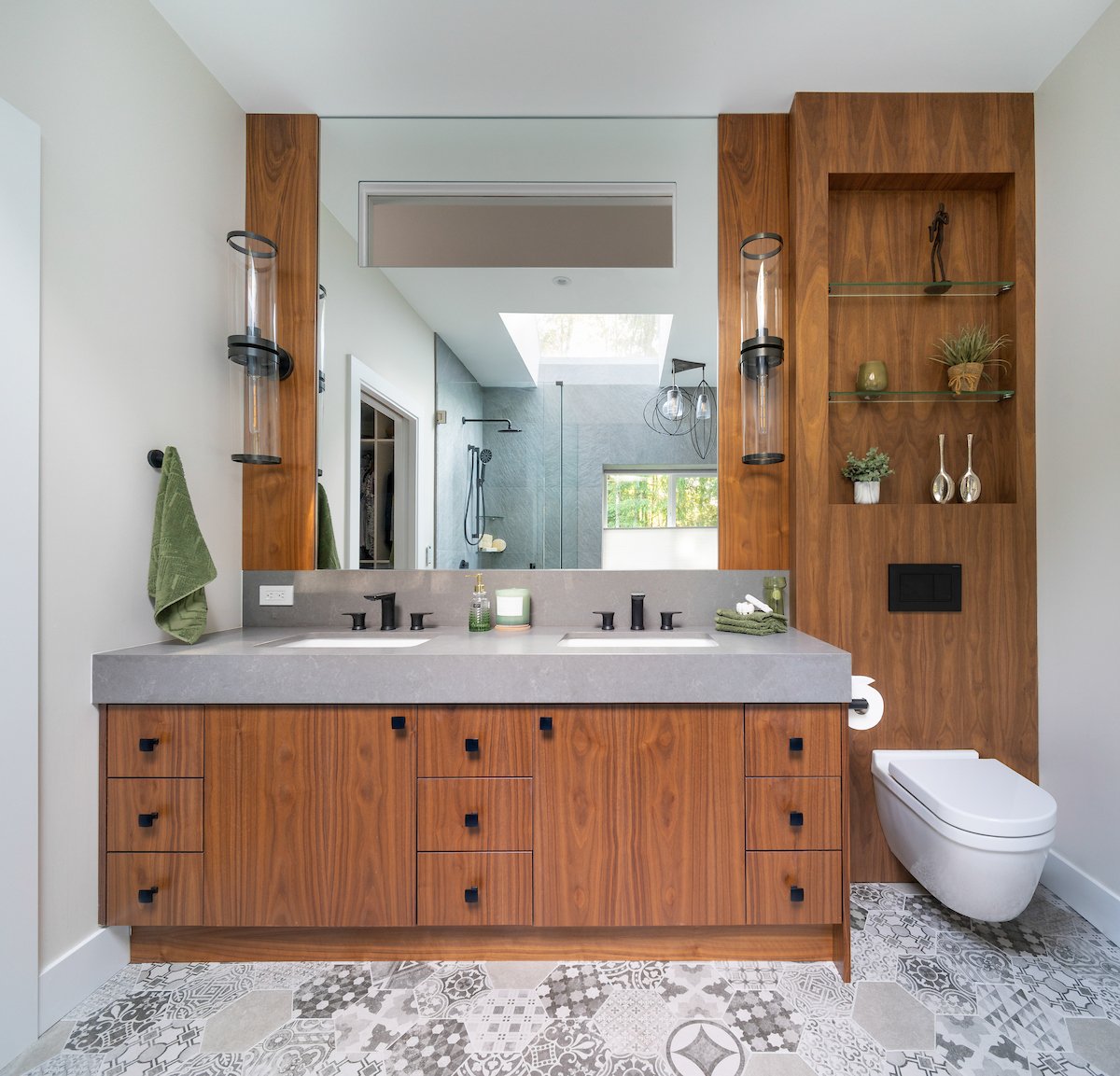 The Curtain Call, 132A - 025.jpg