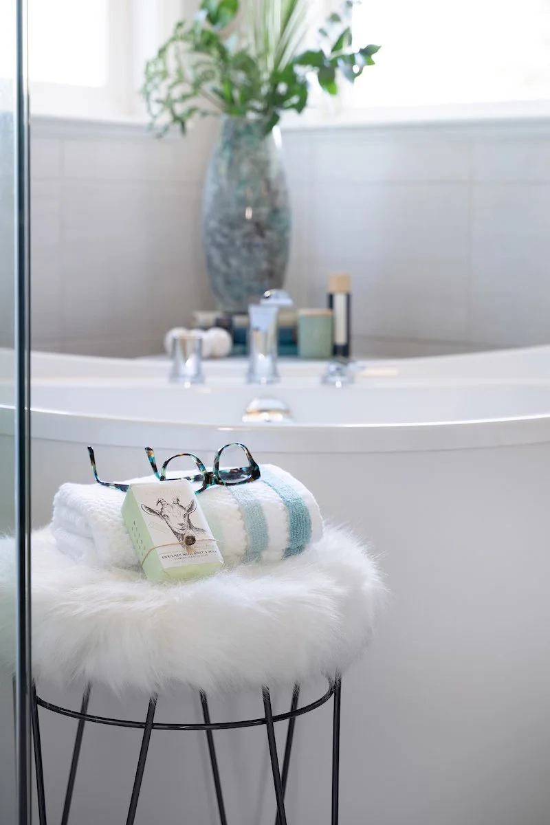 Friesen Bathrooms - 010.jpg