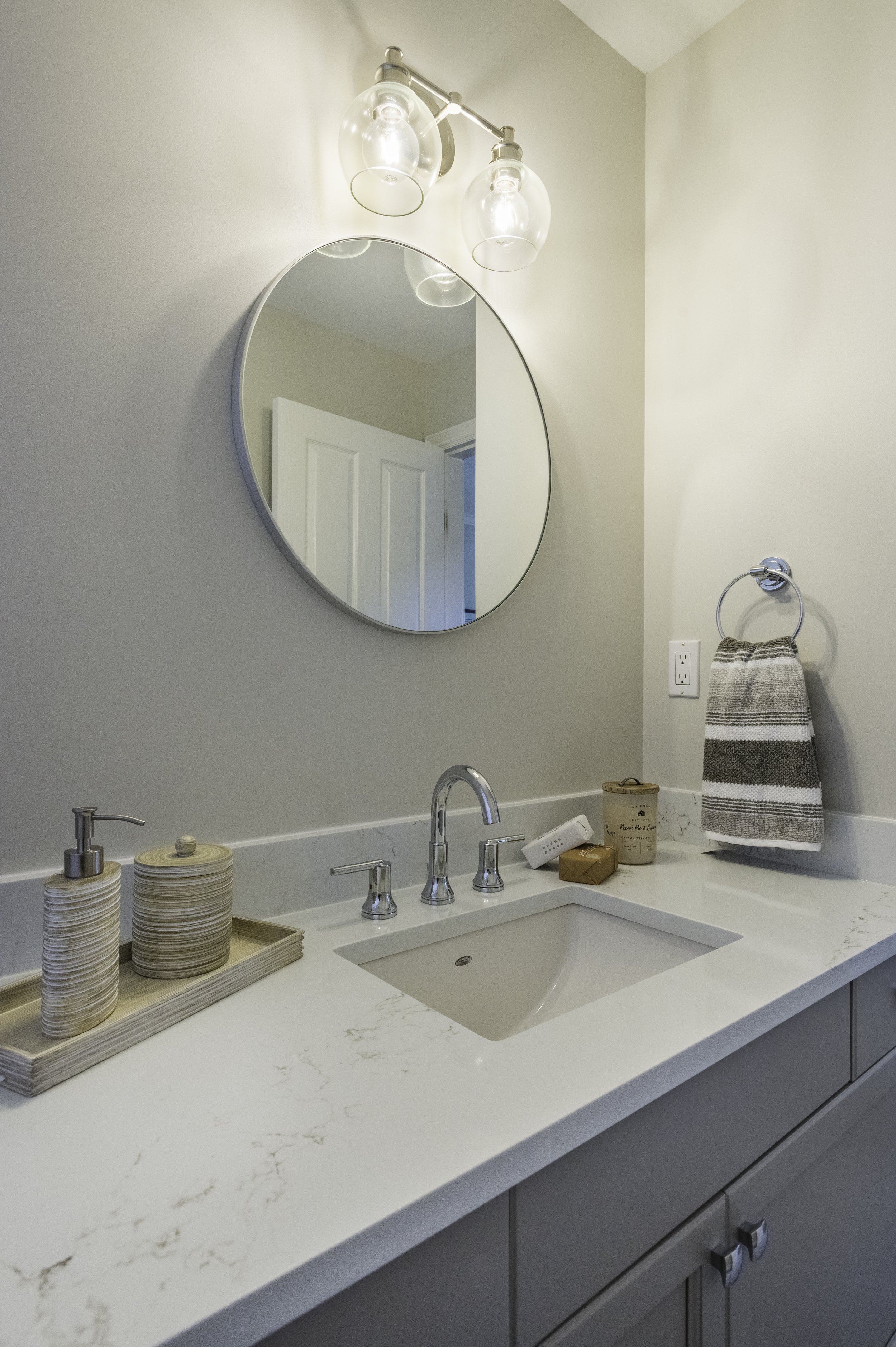 132 for The Curtain Call - 031.jpg