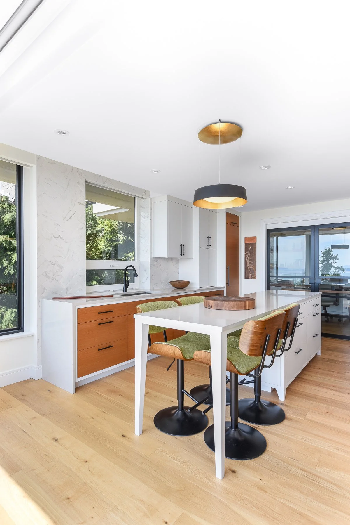 15050-Prospect-Ave-White-Rock-360hometours-27s.jpg