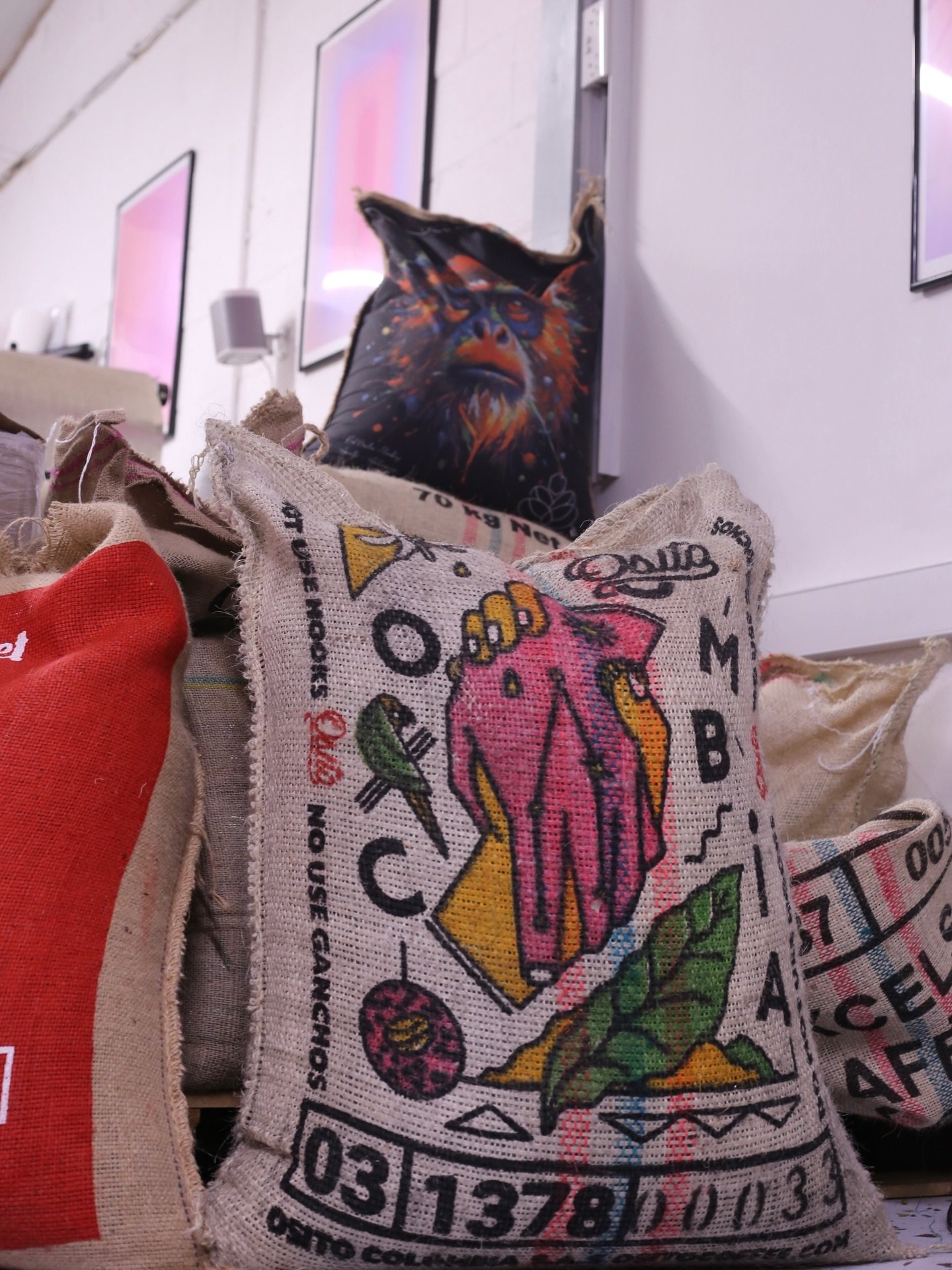 A crisp &amp; bright washed number incoming 🫧✨🌸

We are always delighted to showcase one of our all-time favourite varietals with this more-ish Pink Bourbon. 

Keep your eyes peeled for a release this week 🫟