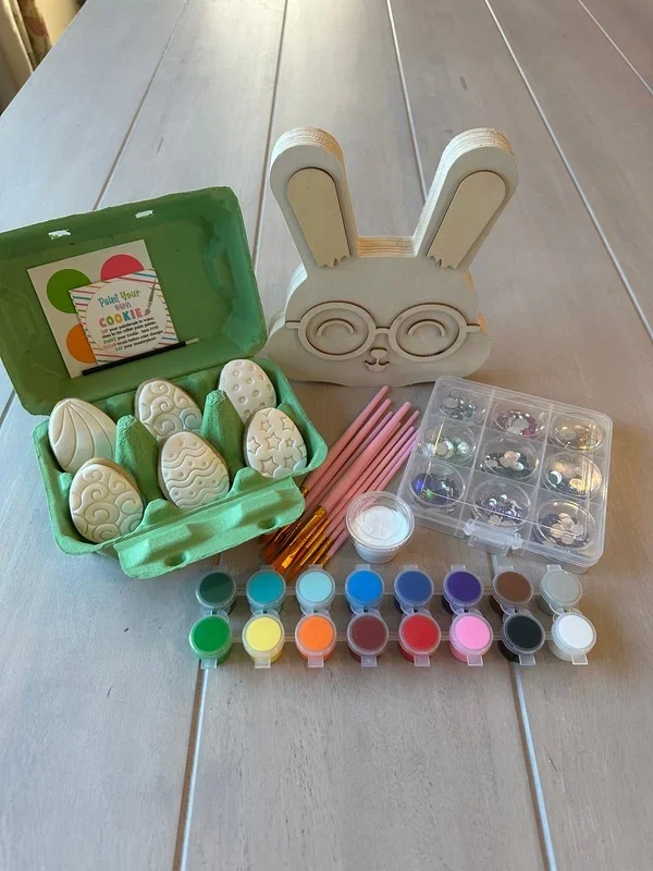 Easte Bunny with glasses1.webp