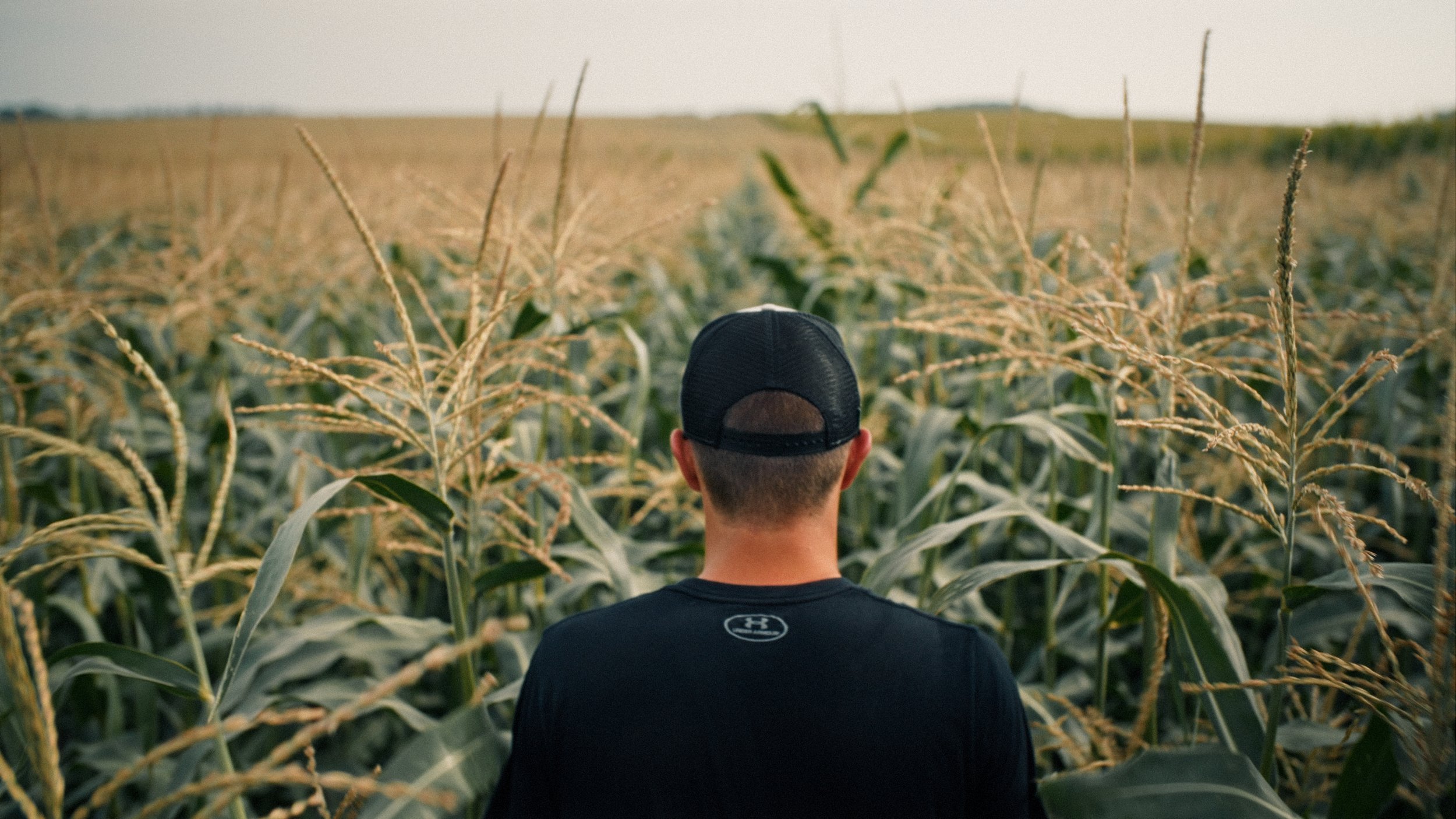 HUCKBERRY_FOH_FRAMES_5.71.1.jpg
