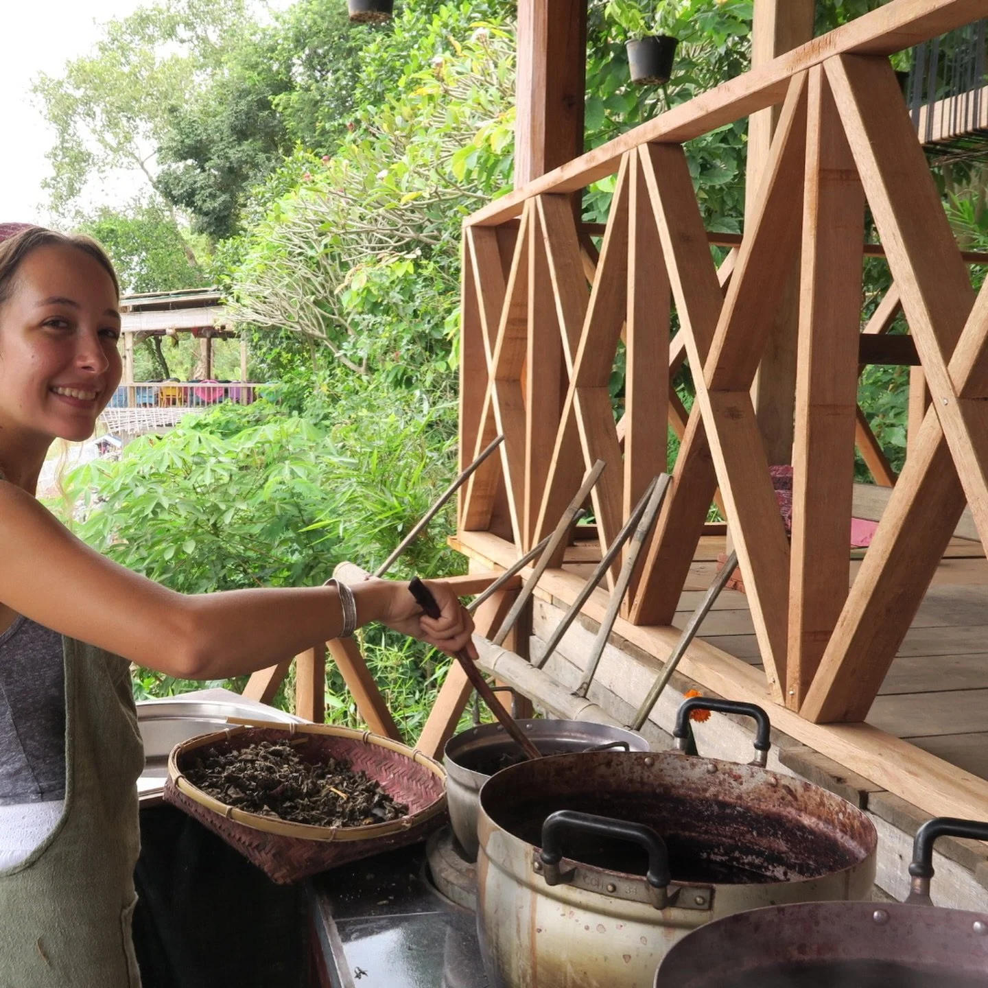 A little flashback so I can finally share some news. I&rsquo;ve been wanting to write this since September but couldn&rsquo;t find the words. Here goes:
After my studies, I travelled to Southeast Asia to learn about natural dyes. I was meant to retur