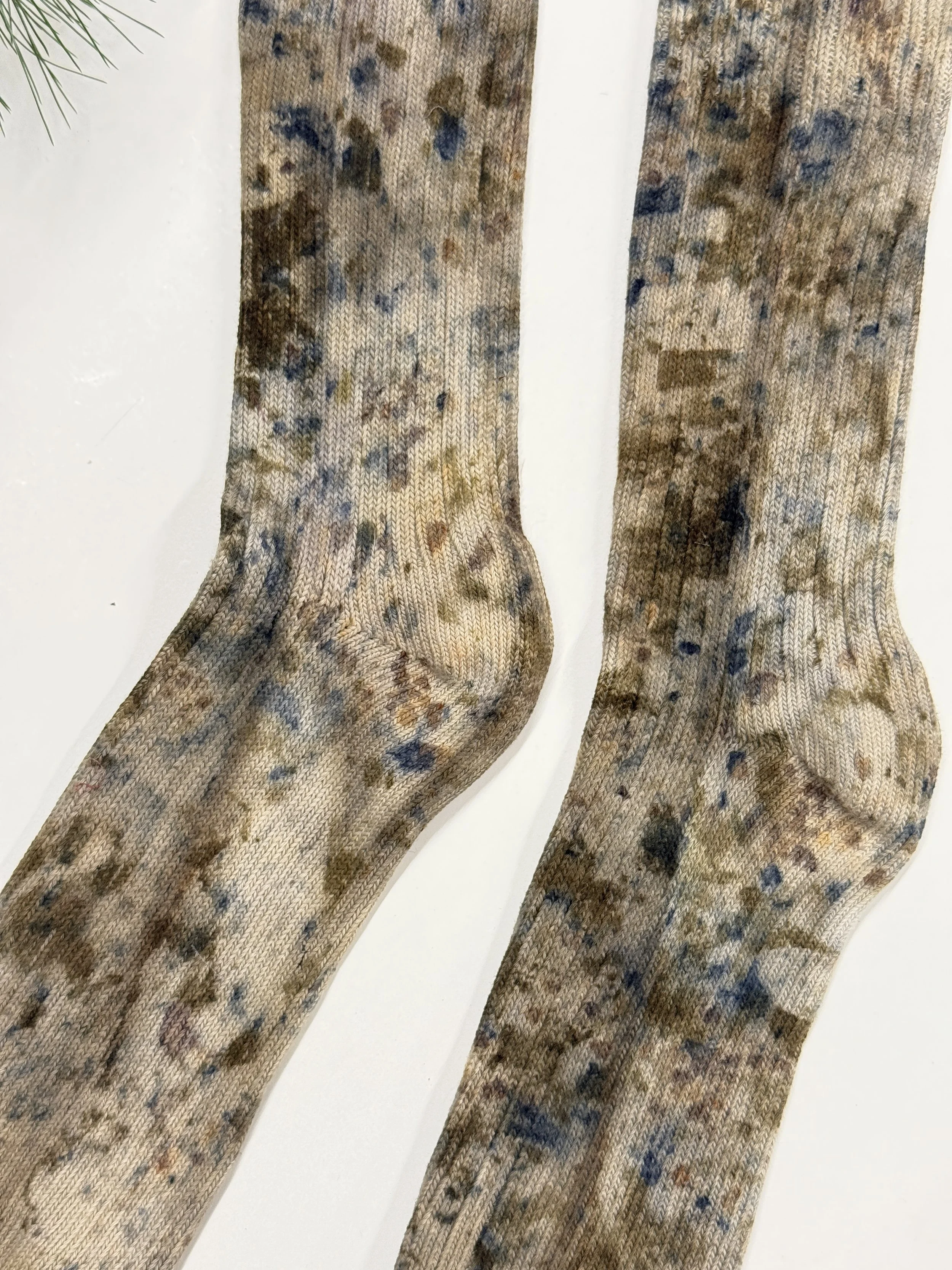 closeupnaturallydyedsocks.JPG