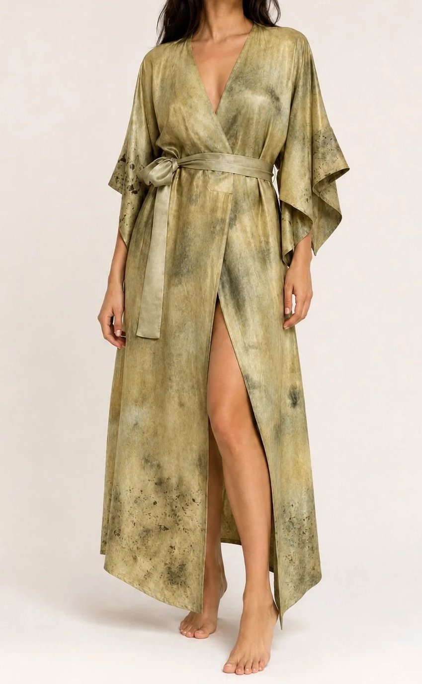Oneiro+Silk+Kimono+3-under-1mb.jpg