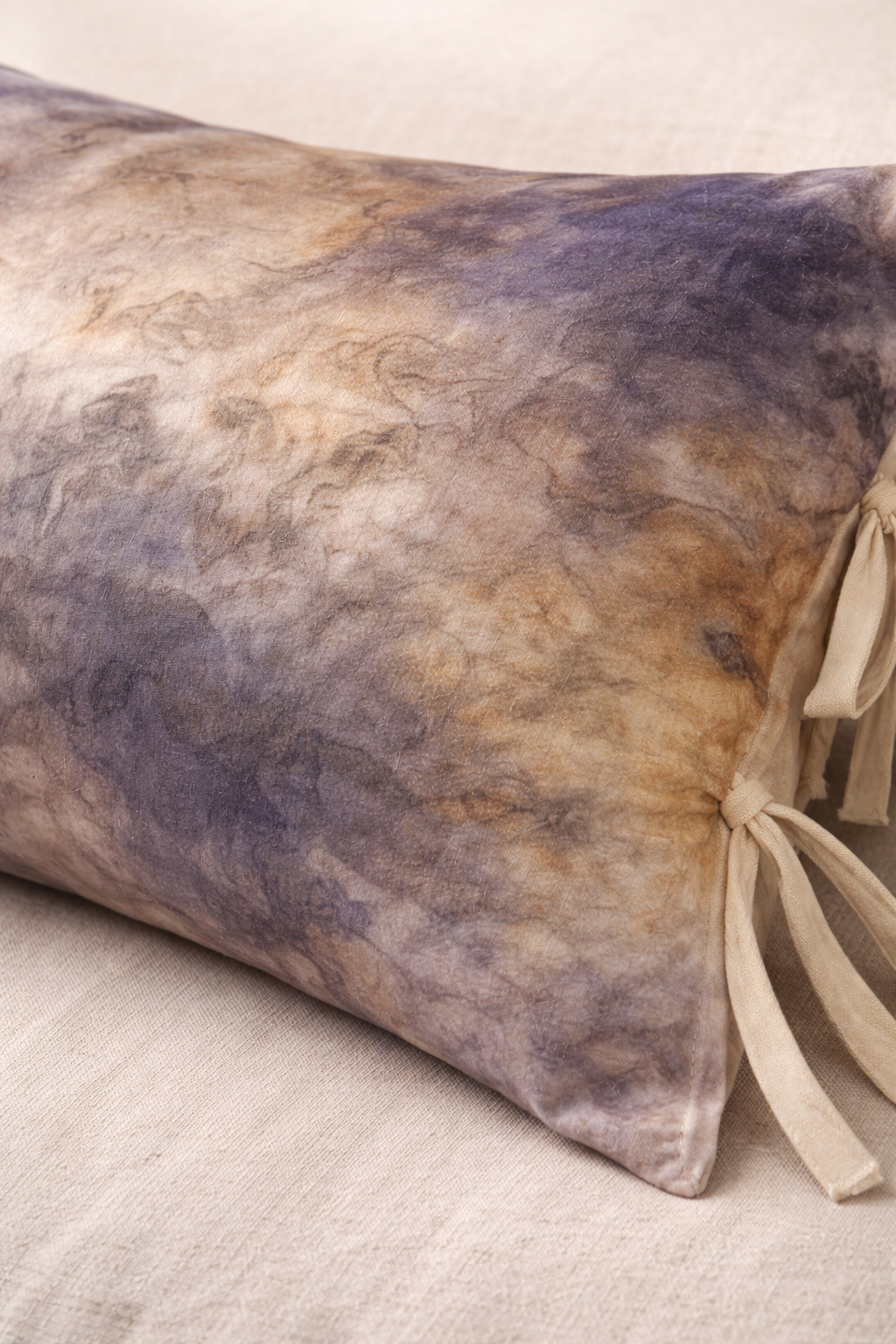 CloseUpOfnaturallyDyedPillow.PNG