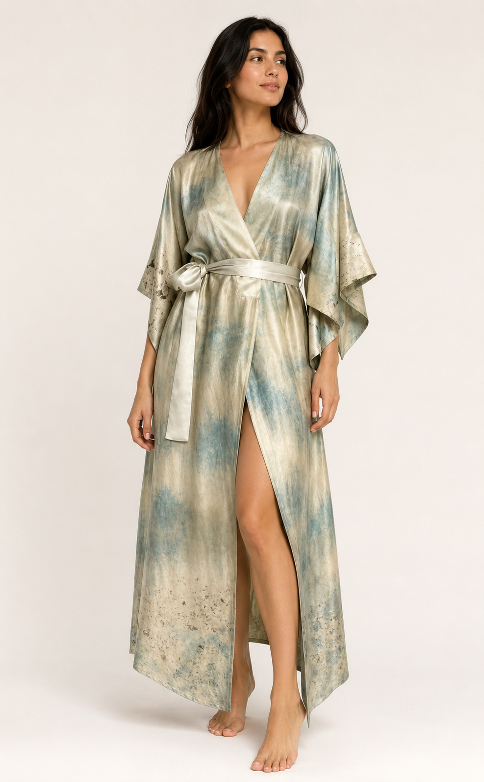 Oneiro Silk Kimono