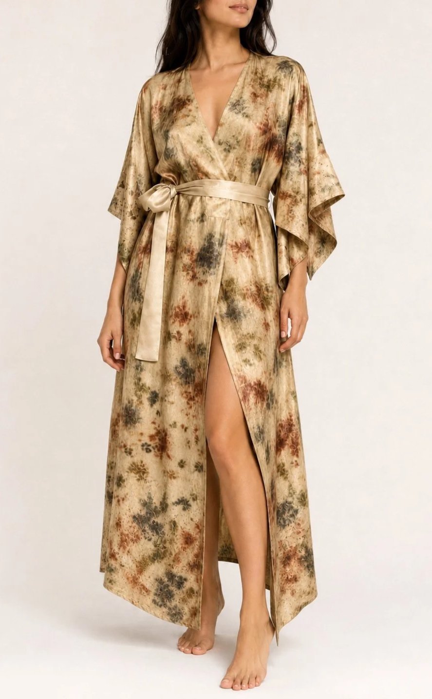 Oneiro+Silk+Kimono1-under-1mb.jpg