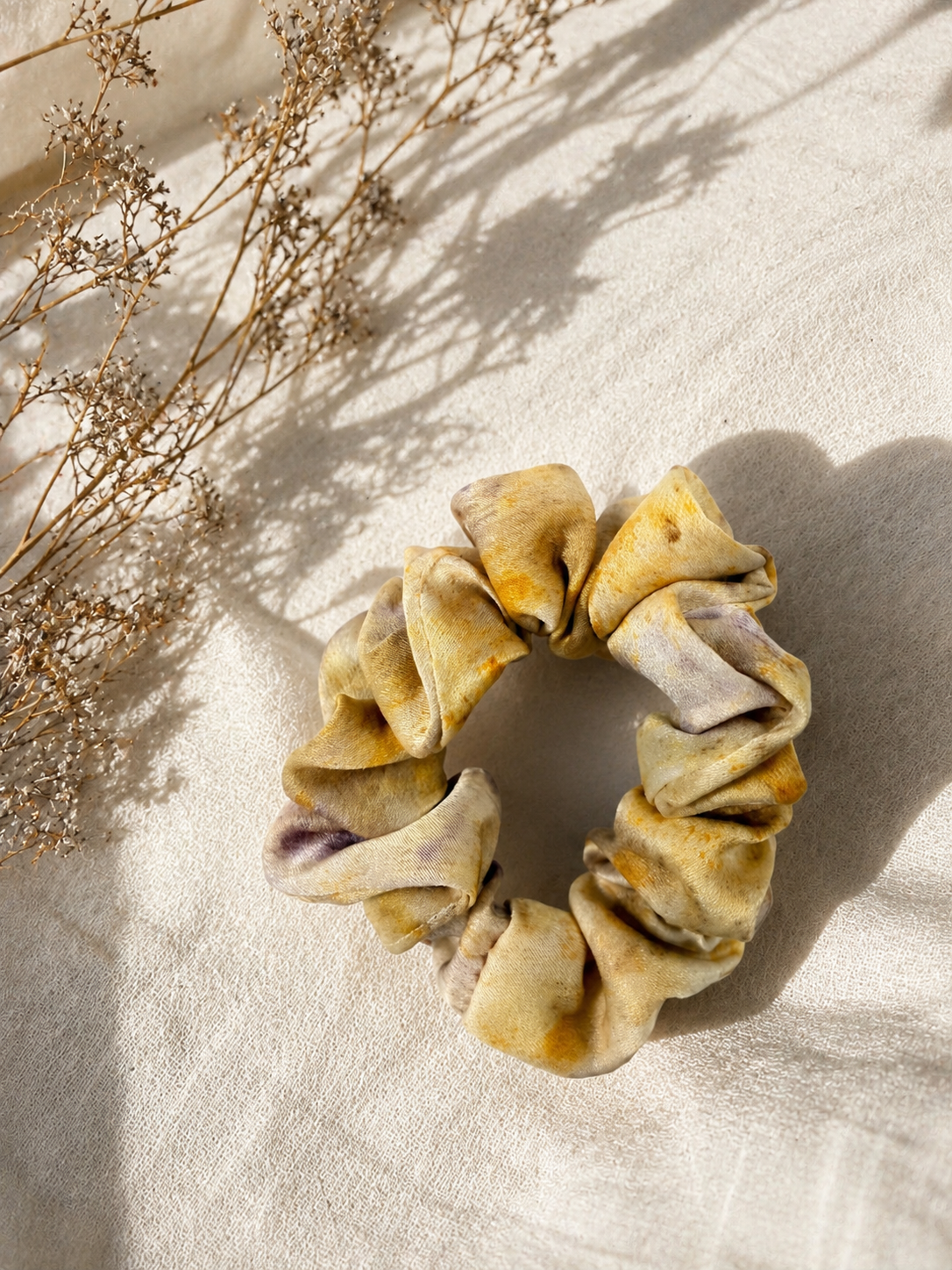 ArtemisScrunchie2.png