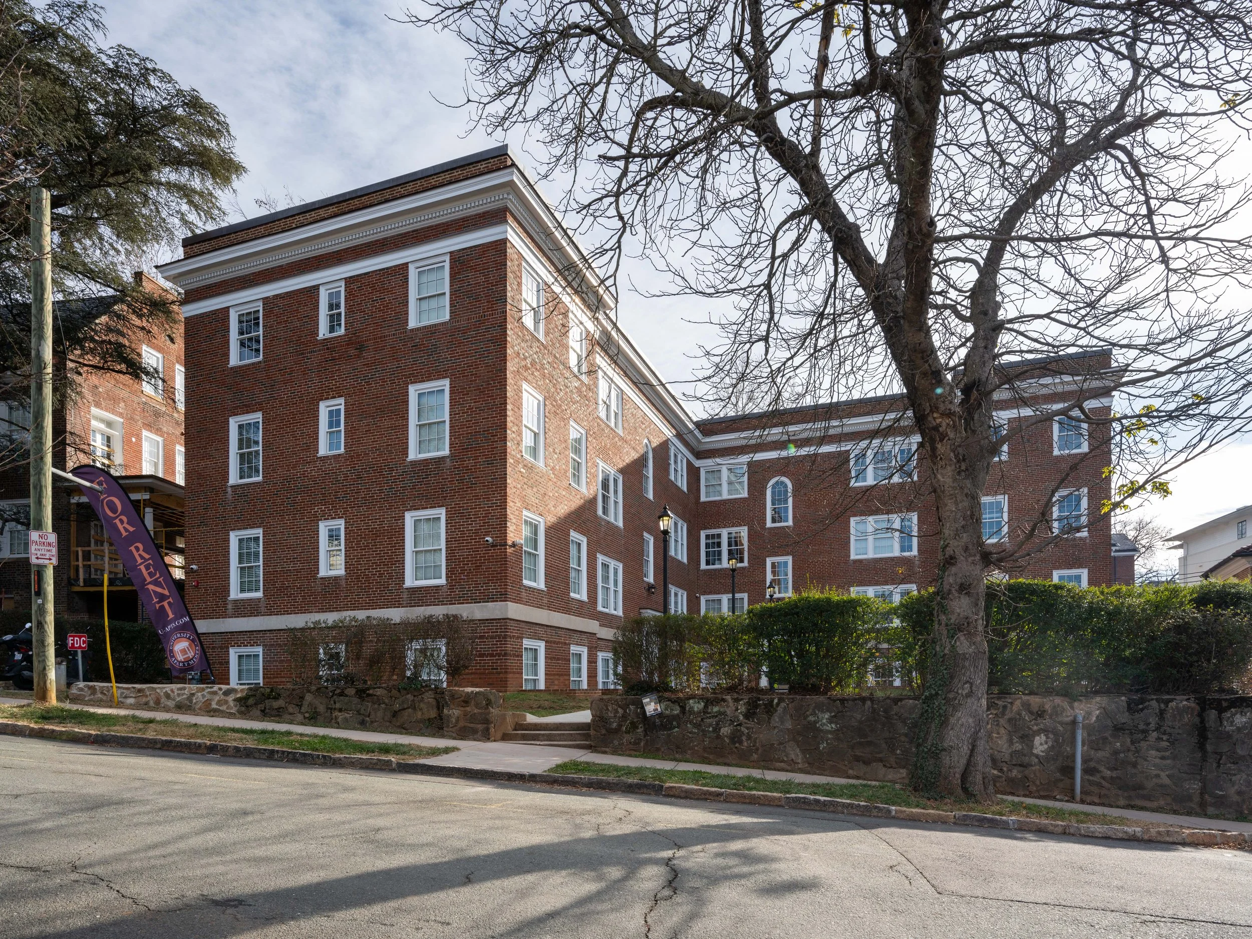 64 University Way-26.jpg