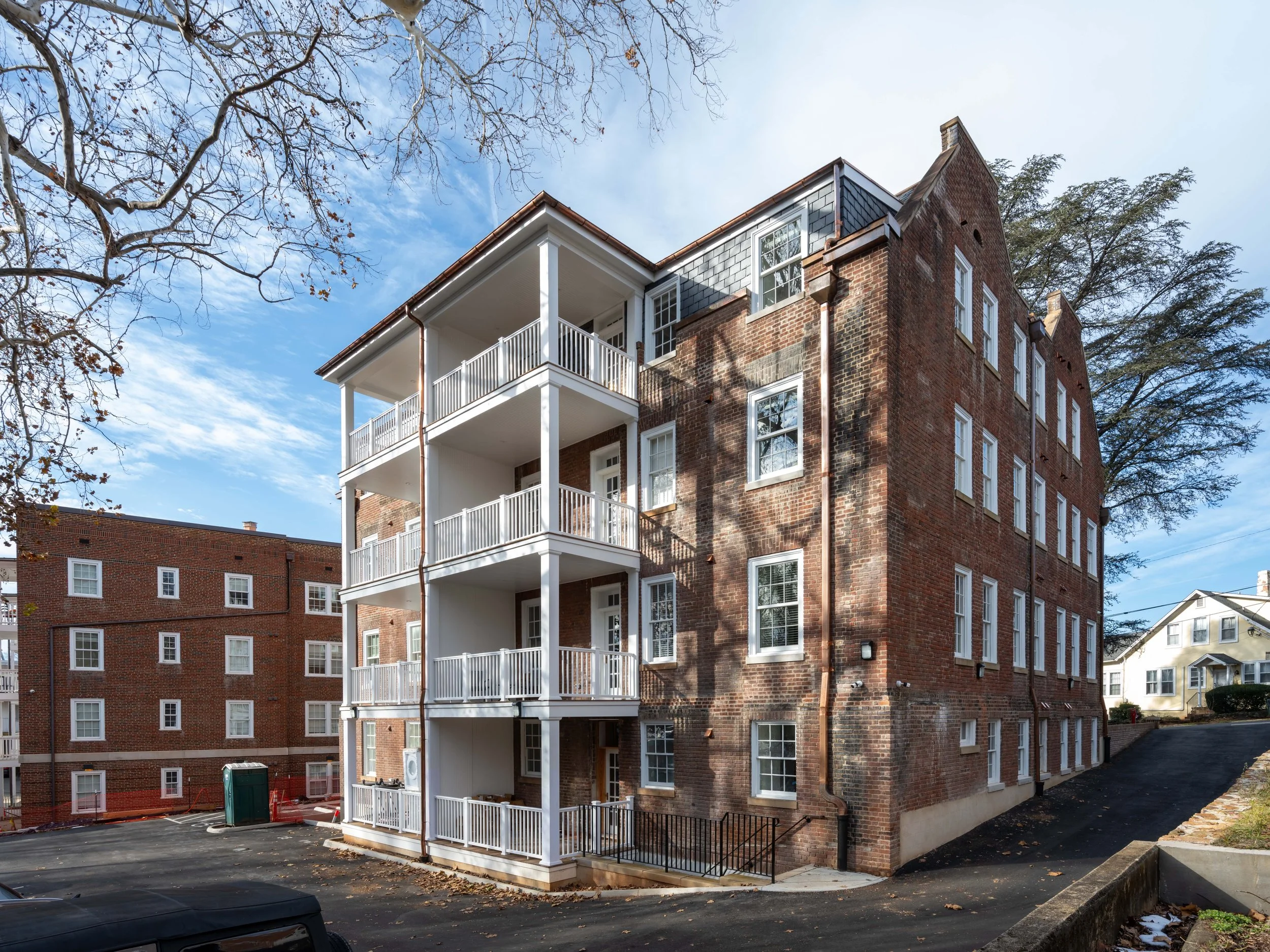64 University Way-32.jpg