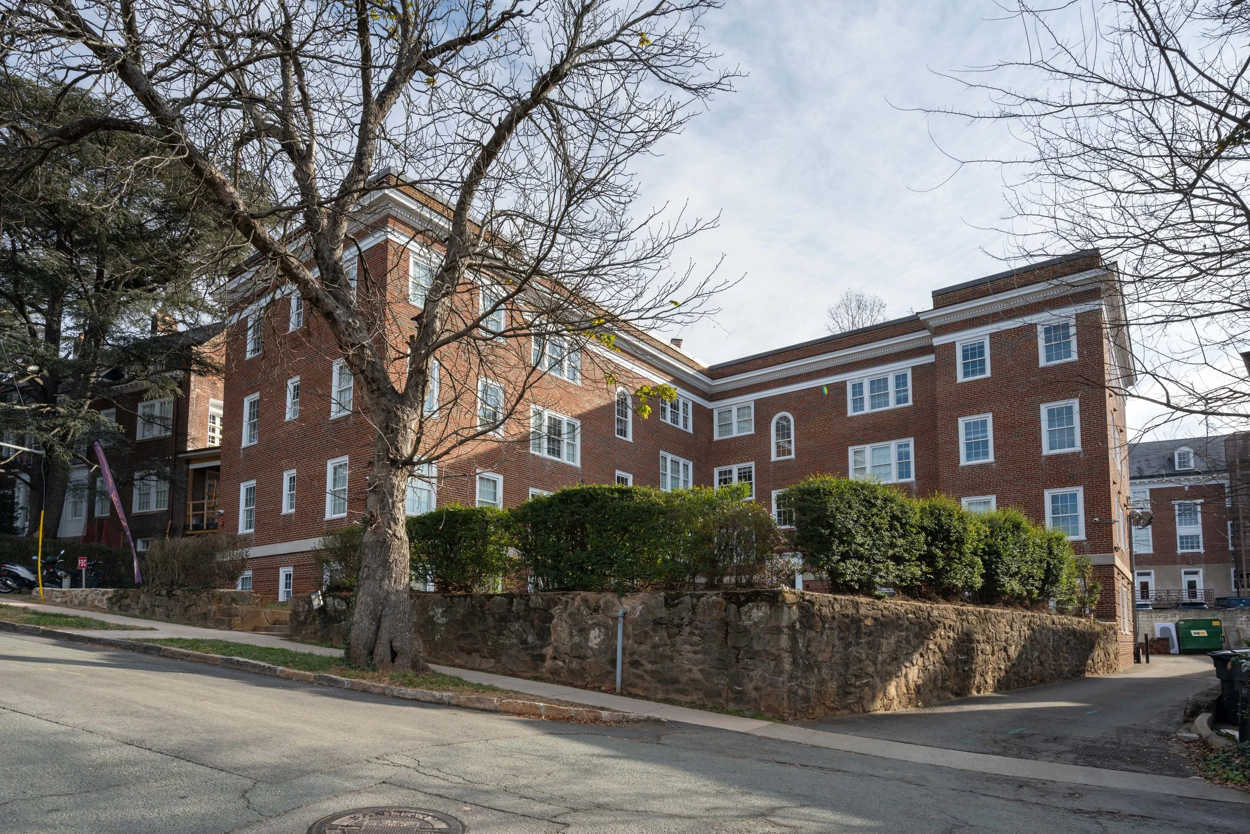 64 University Way-27.jpg