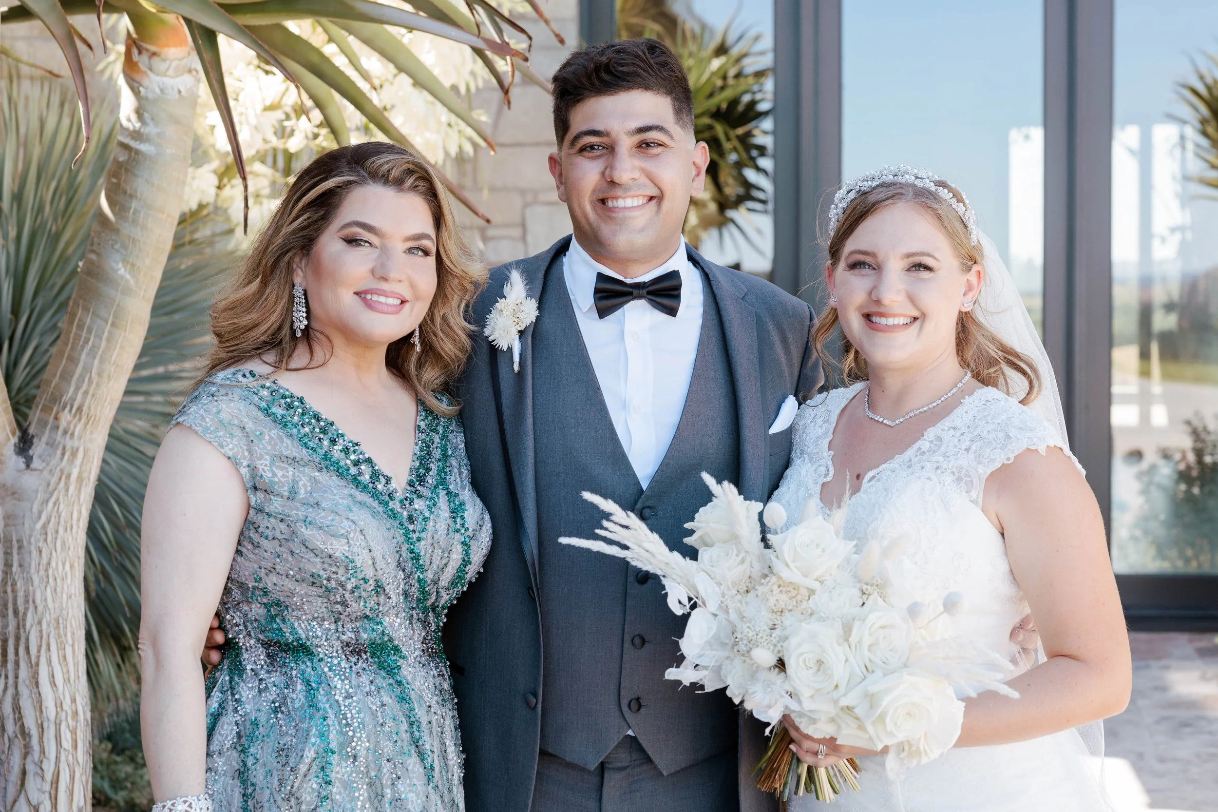 061122_KanaanWedding_FamilyFormals-59.jpg