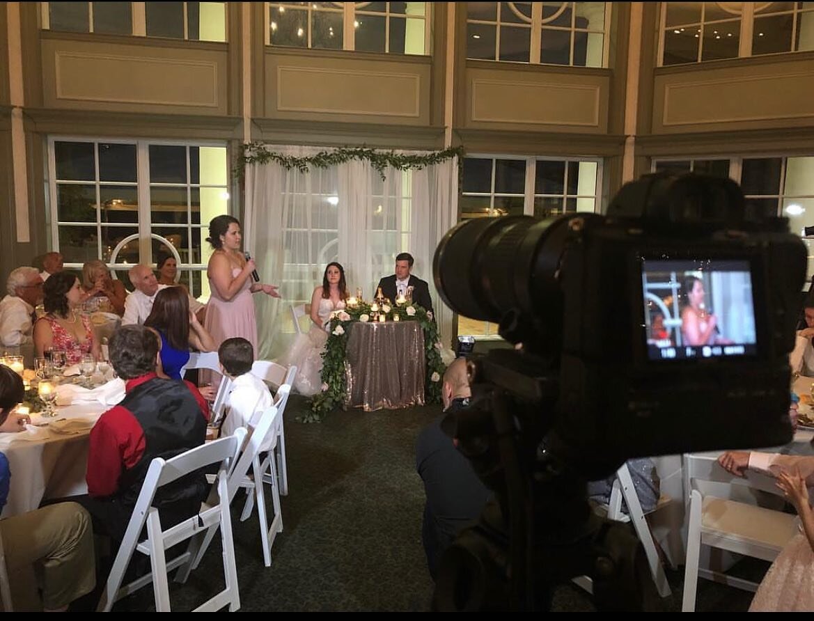 Capturing the toasts

#weddingtoasts #weddingvideographer #sonyalpha