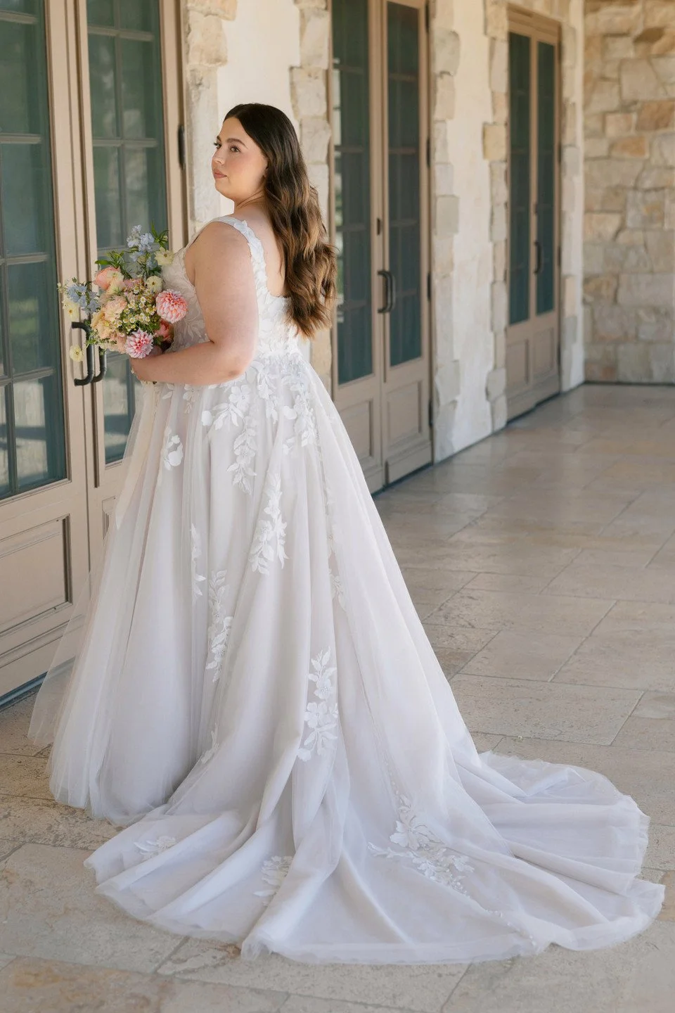 Allure W553 b.jpg