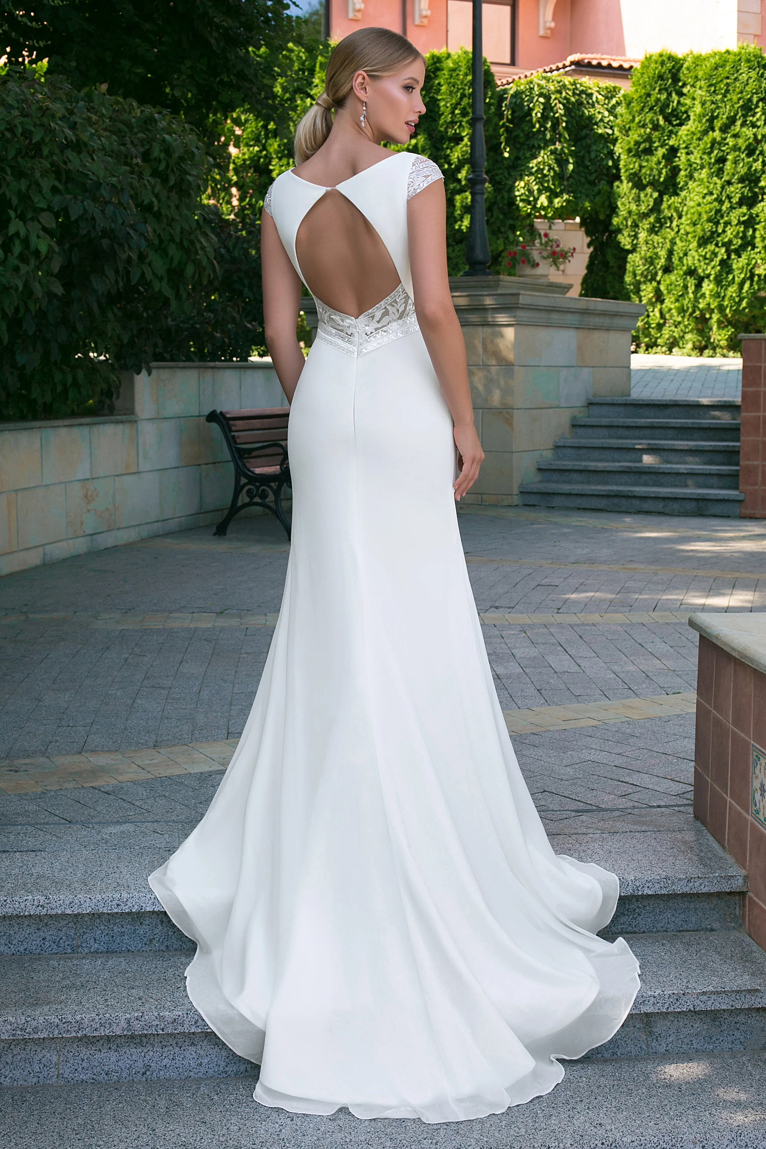 Alison — The Bridal Gallery