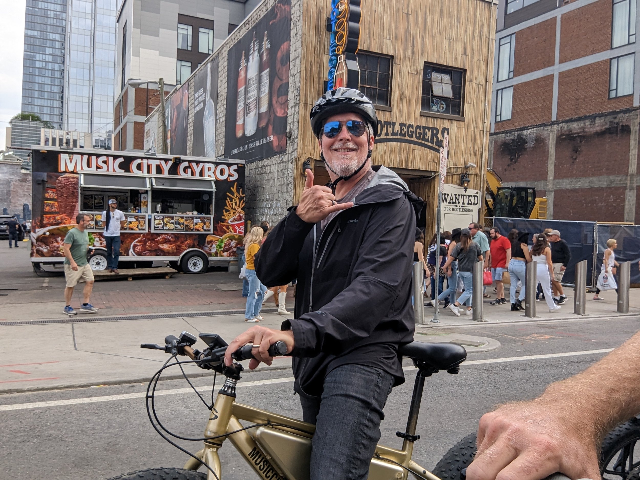 happy riding nashville ebikes.jpg