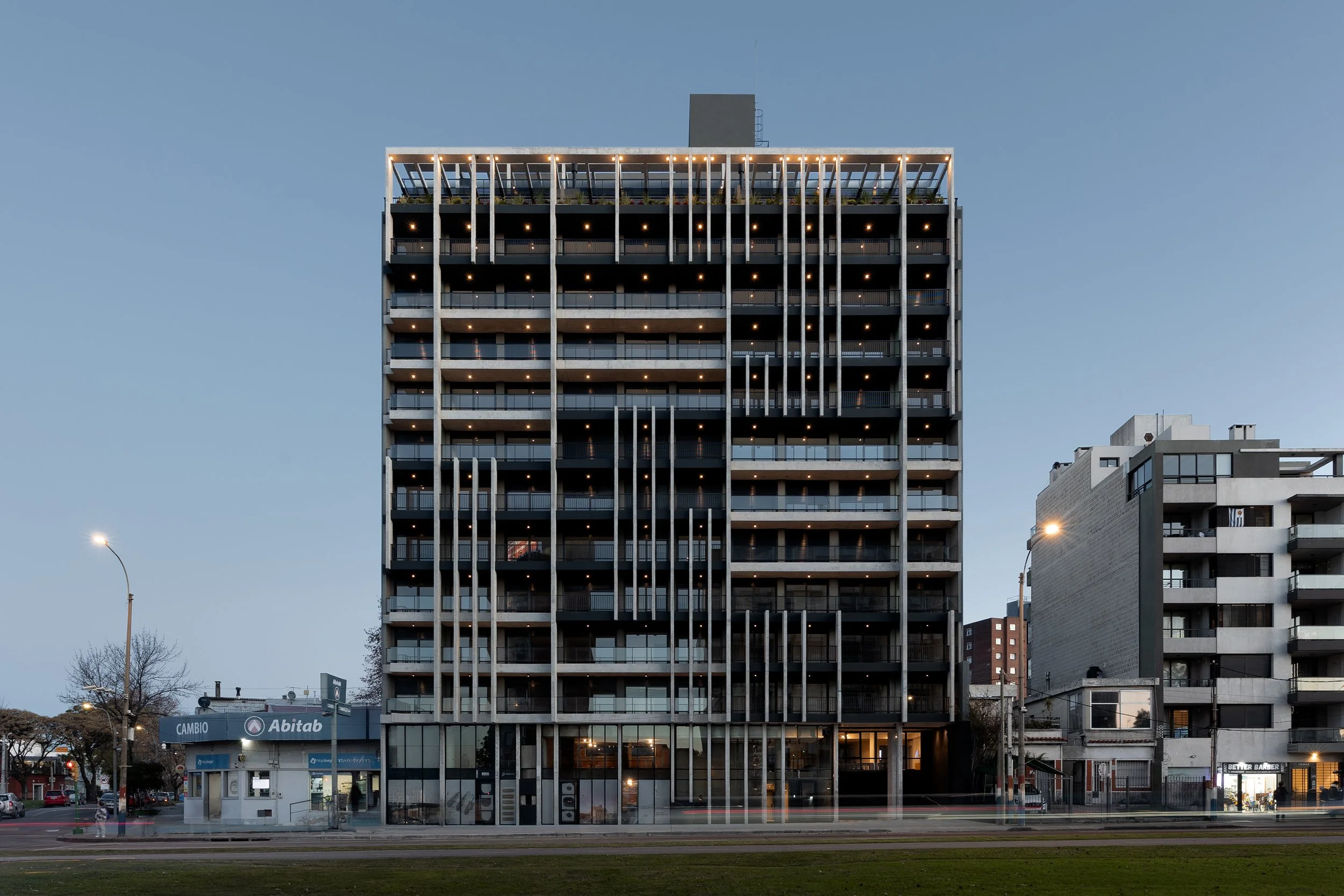 Grou Habitat 125.jpg