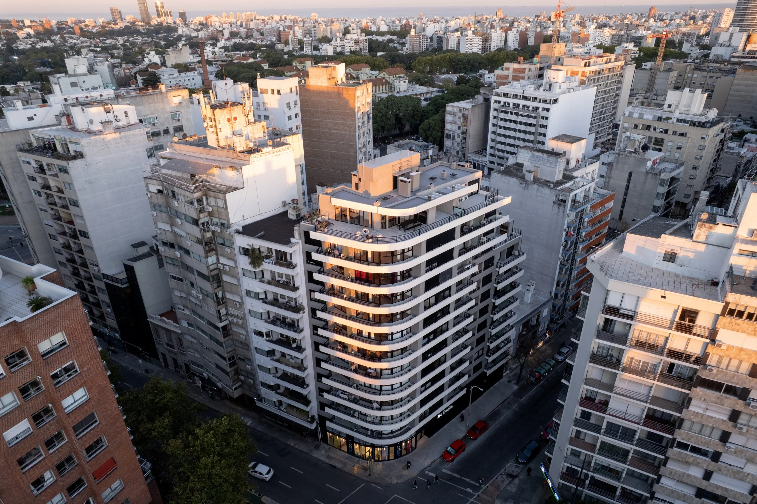 Be-Docta-Drone-noche-2.jpg