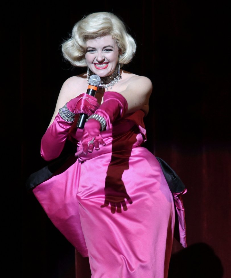 Marilyn Monroe Pink Dress.jpg