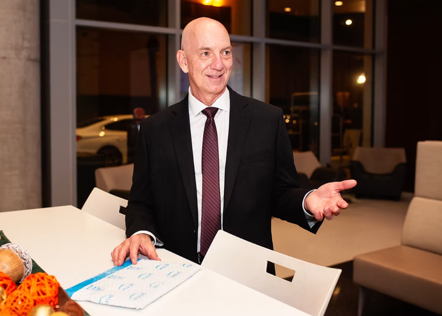 Jeff Bezos 2.PNG