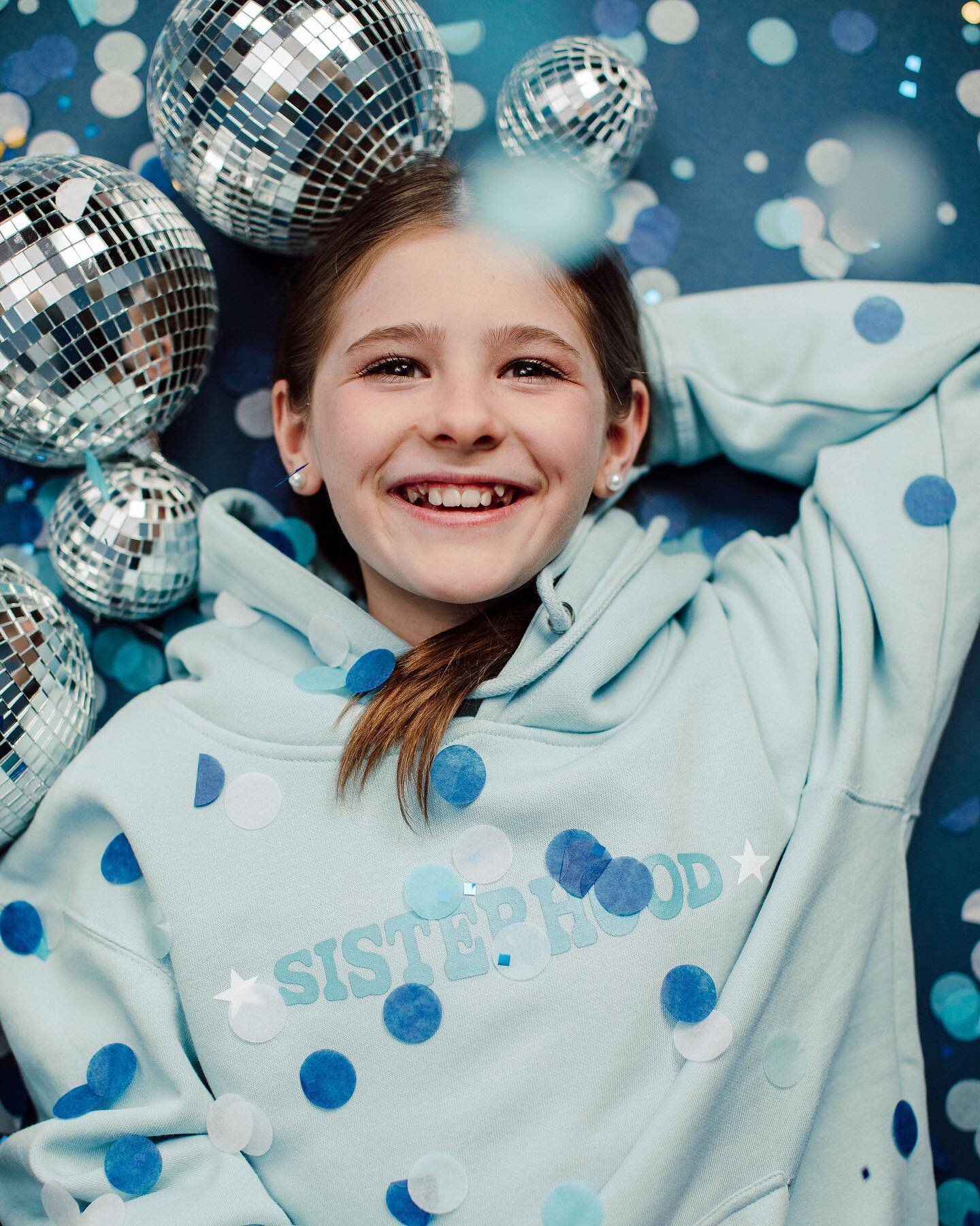when your church needs a merch shoot done for an event, you go allll out! 🤩 @rebekahmhood had the vision for this studio shoot and it turned out incredible!! i love my job and i love being able to photograph something new and exciting every week. jo
