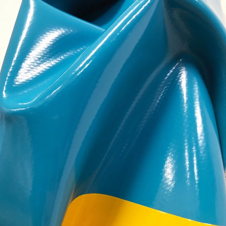 CLOSE_UP_BLUE_YELLOW.jpeg