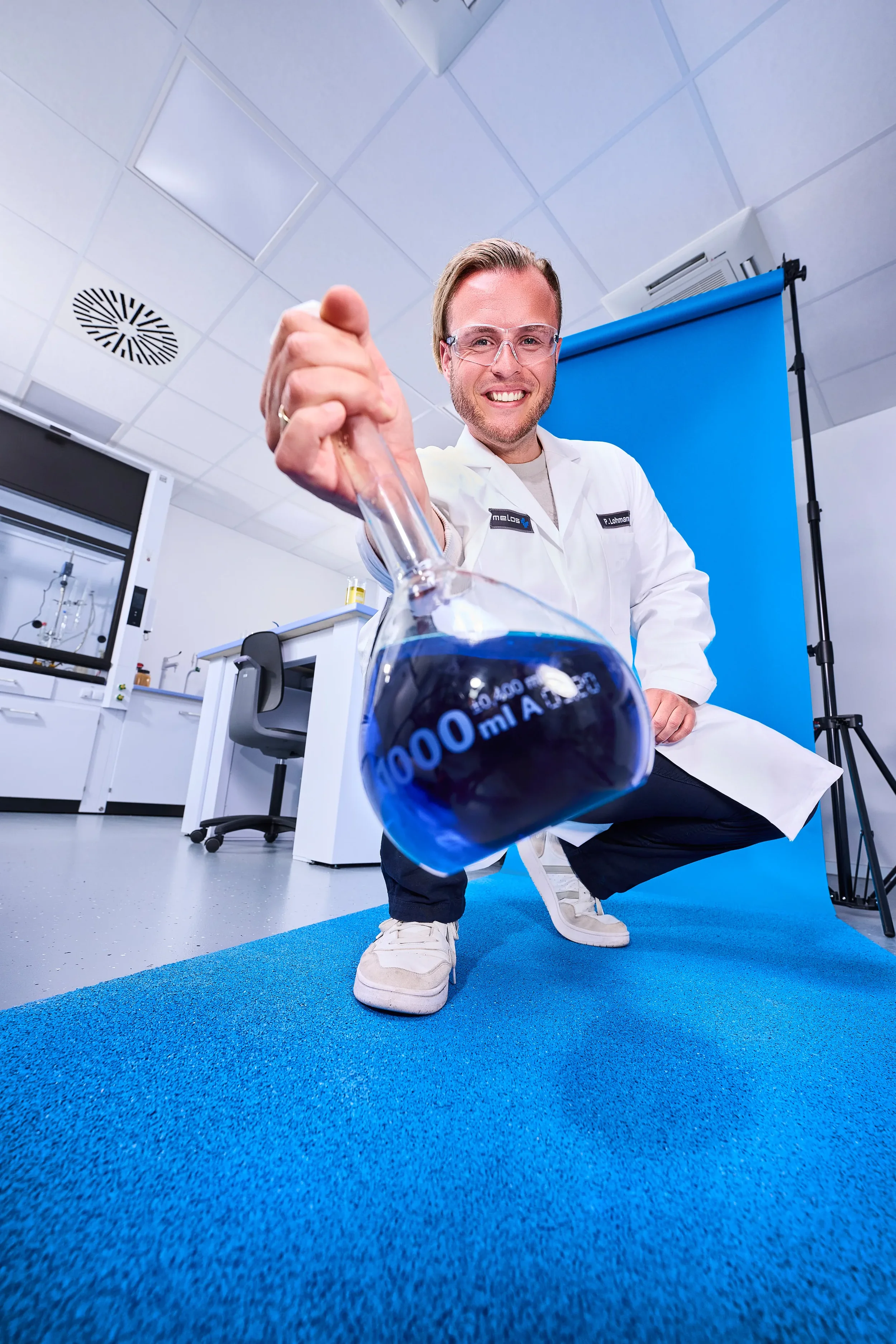 Melos_Qualitätskampagne_Mitarbeiter_Intern_Lab_1_00057 2_Web.webp