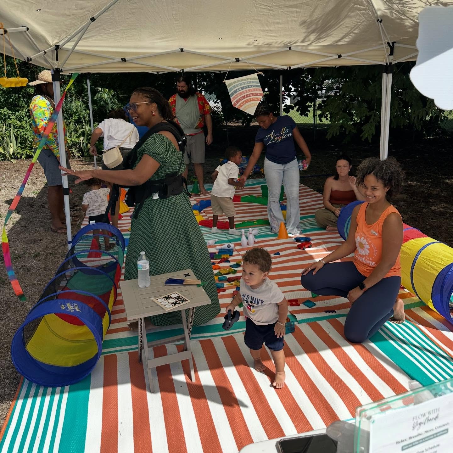 Still smiling from this one! 💛

Being surrounded by children playing, moving, laughing, and learning is truly special. Grateful to be apart such an amazing event hosted by @westgyul and @childrensmuseumstx. 

So much love, care, and intention went i