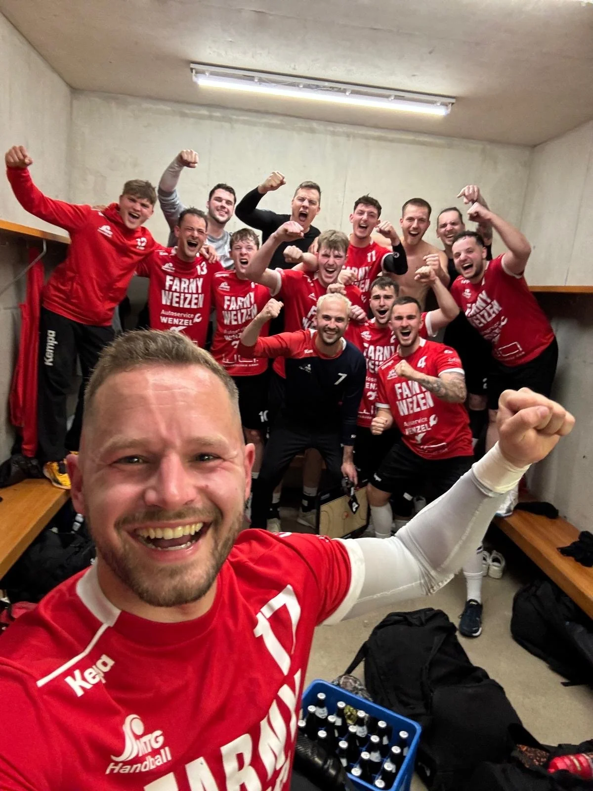 1b sichert vorzeitig das Double