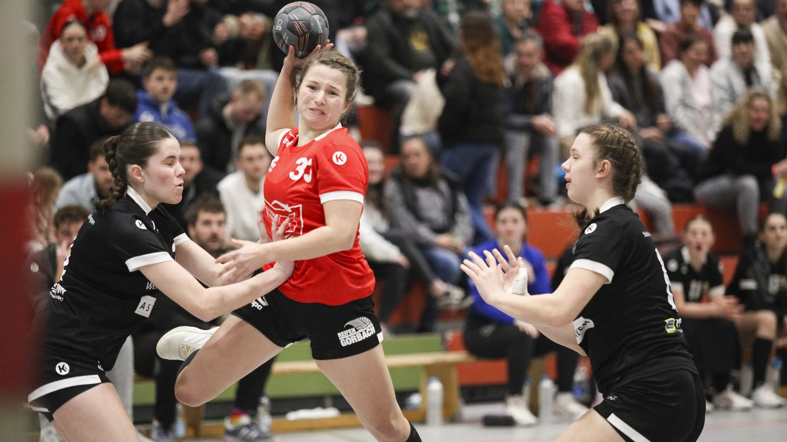 Frauen 1 verlieren beim TV Gerhausen und müssen weiterhin um den Klassenerhalt bangen